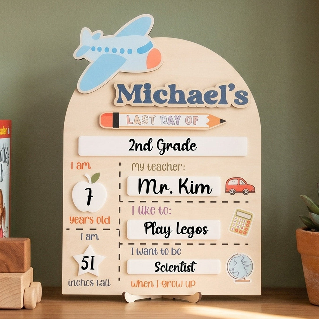 Personalized First Day of School Sign with Custom Name Board B27