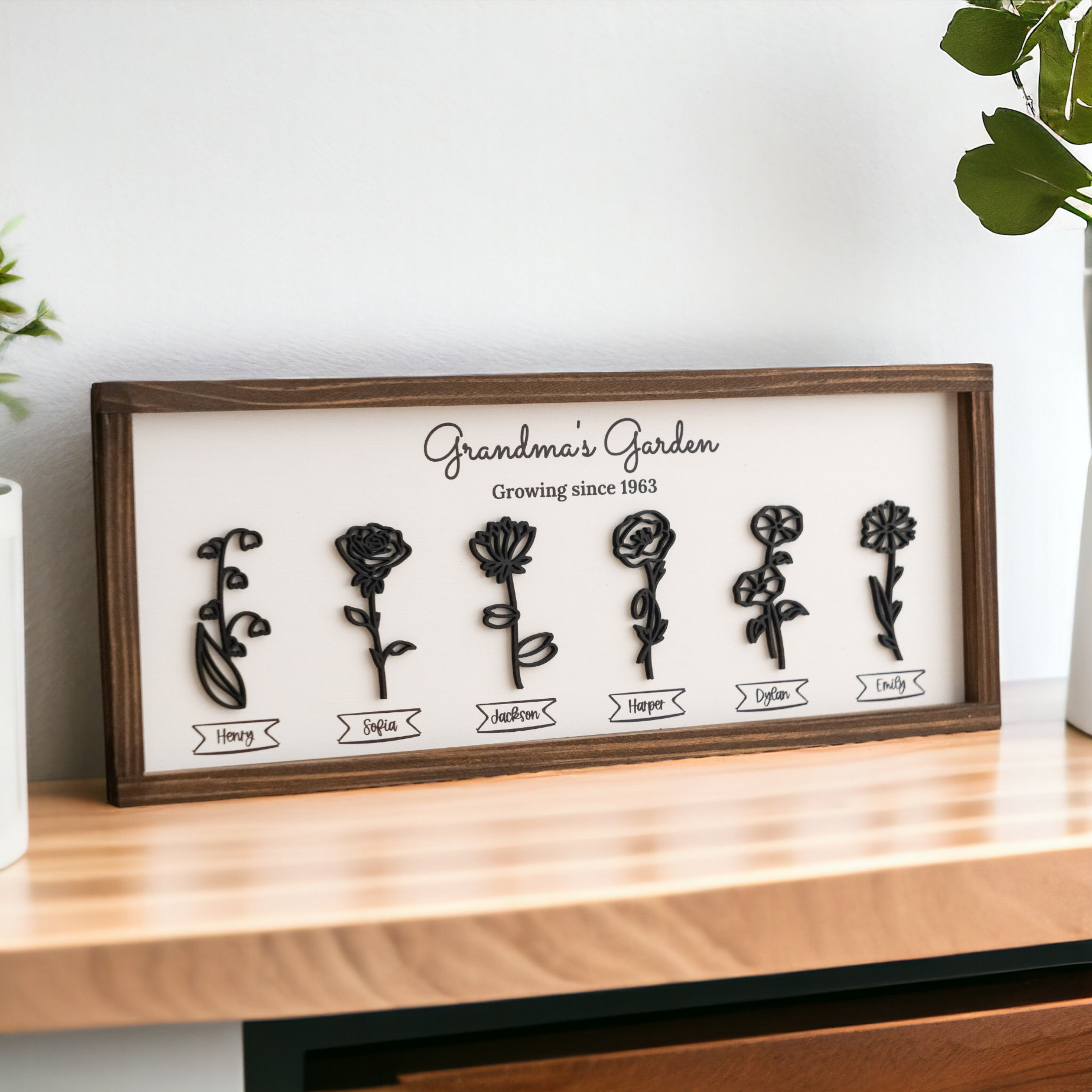 Personalized Wooden Family Garden Sign Wood for Family Wall Sign and Engraved Family Sign E92