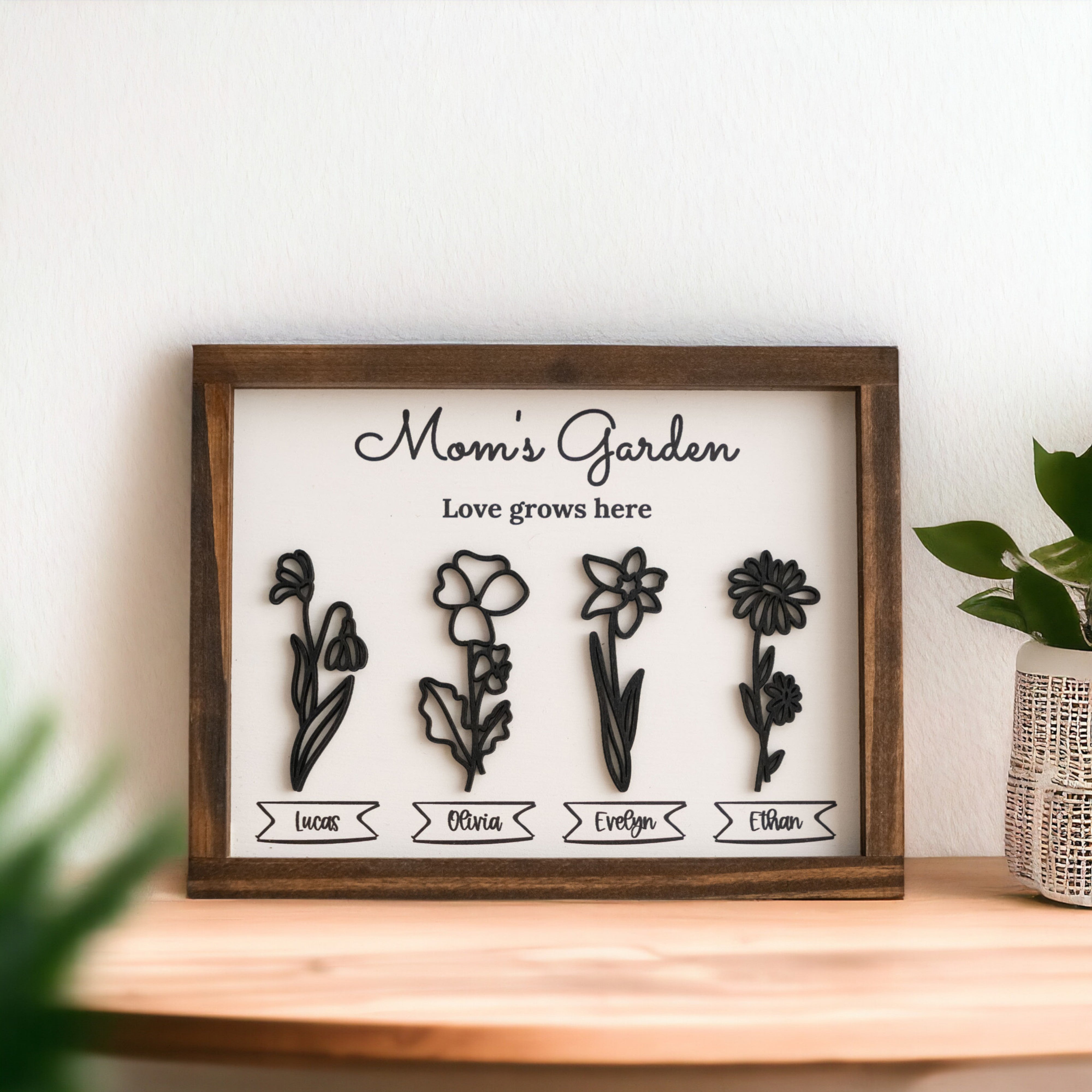 Personalized Wooden Family Garden Sign Wood for Family Wall Sign and Engraved Family Sign E92