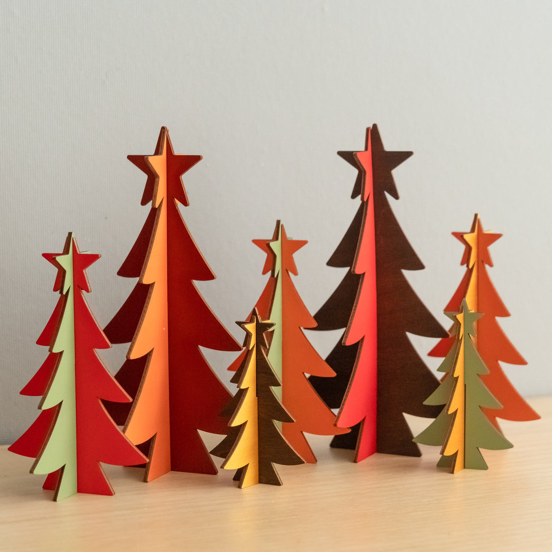 Decorative Wooden Christmas Tree for Christmas Table Decor and Rustic Wood Style Y13