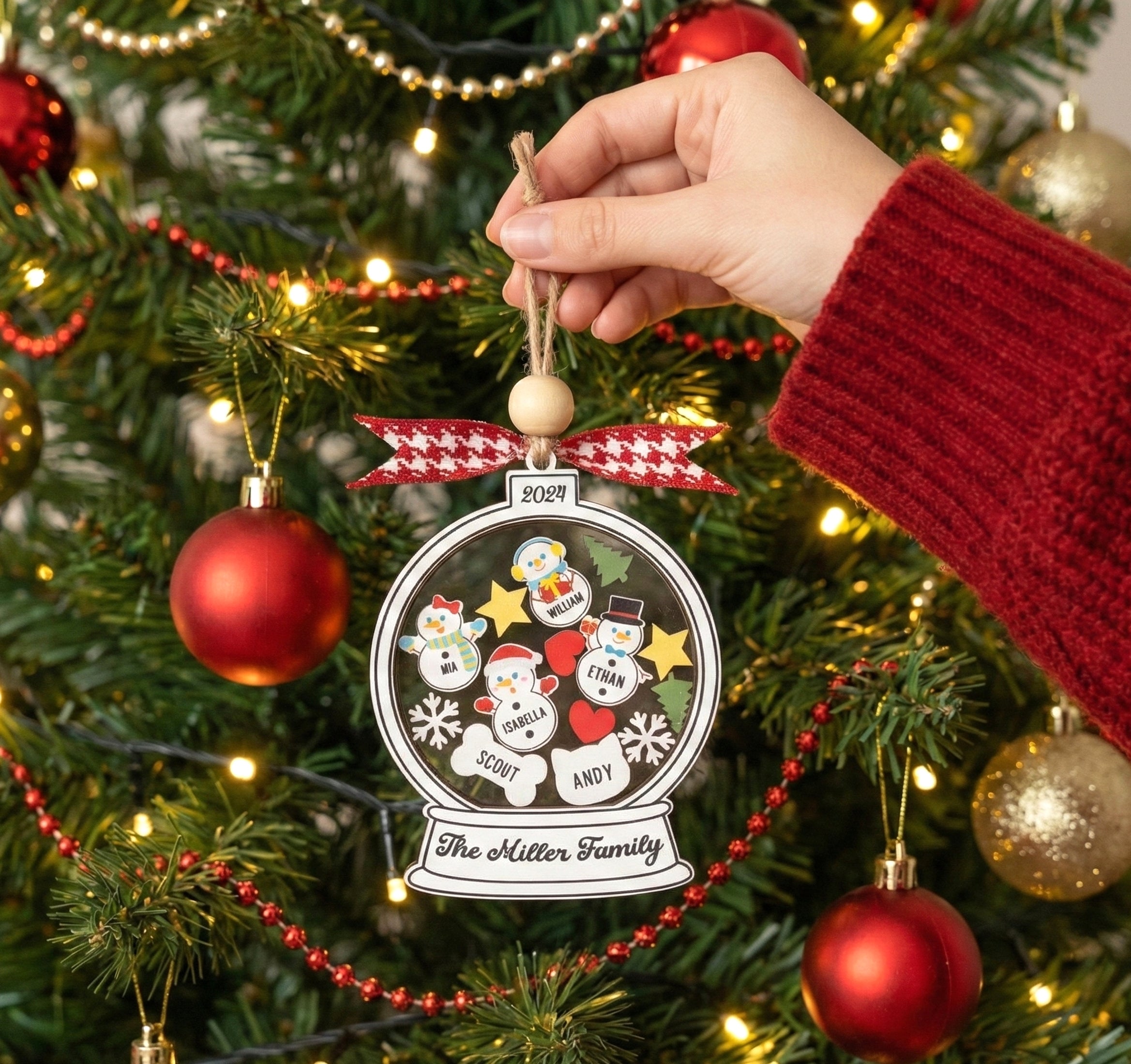 Personalized Shaker Family Christmas Ornament Wood for Family Christmas Gifts and Wooden Ornaments R75