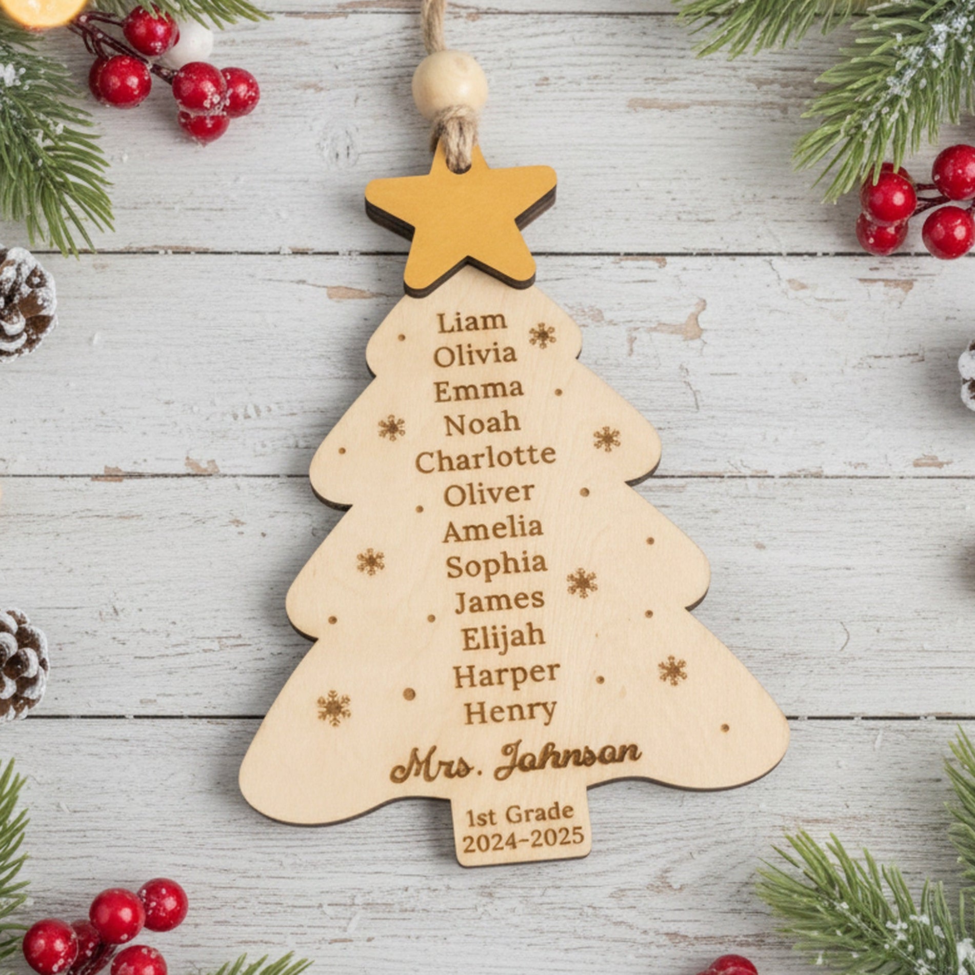 Personalized Teacher Christmas Tree Ornament Wood for Class Gift for Teacher and Wooden Teacher Ornament R76