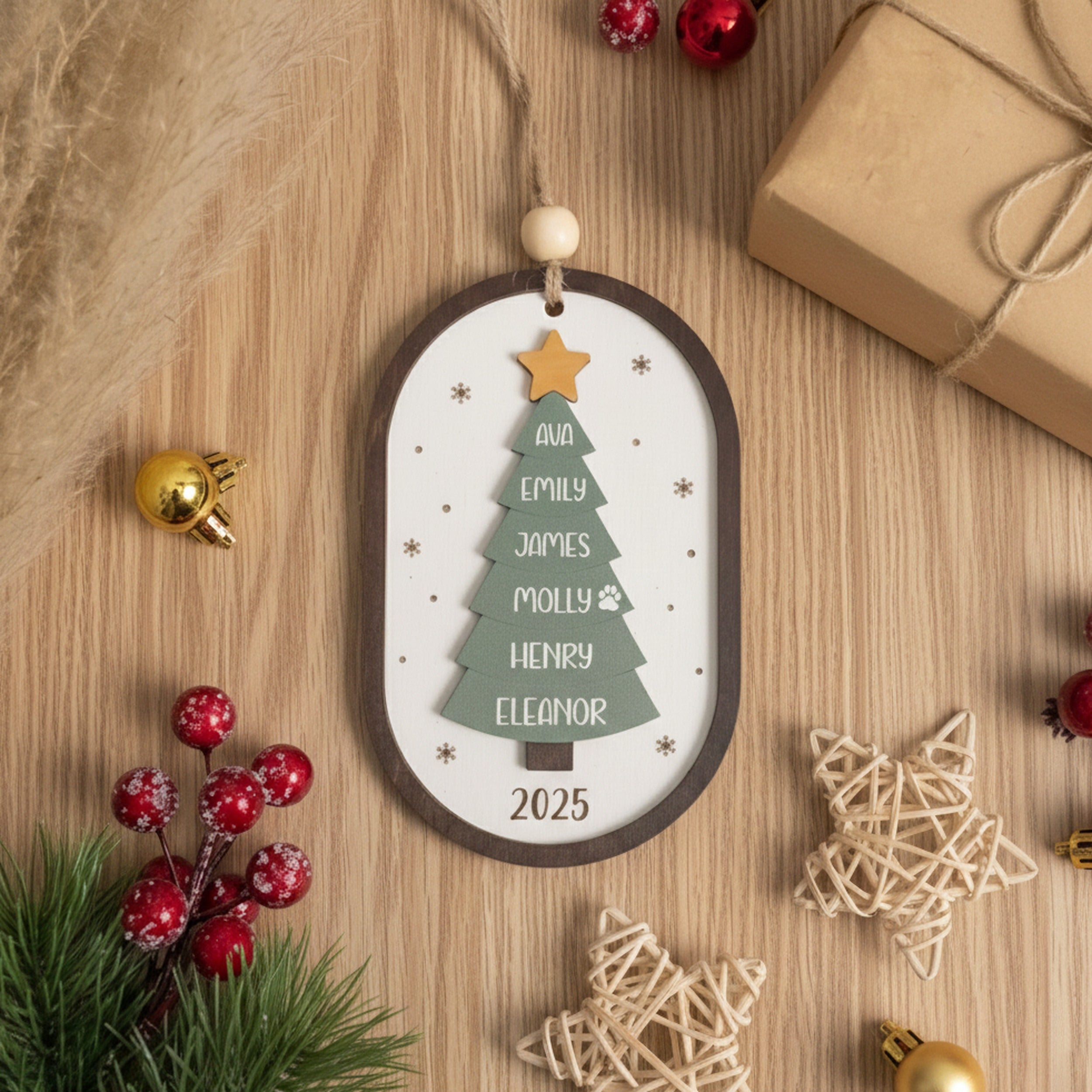 Personalized Wooden Christmas Tree Ornament Wood Family Christmas Ornament and Custom Name Ornament D26