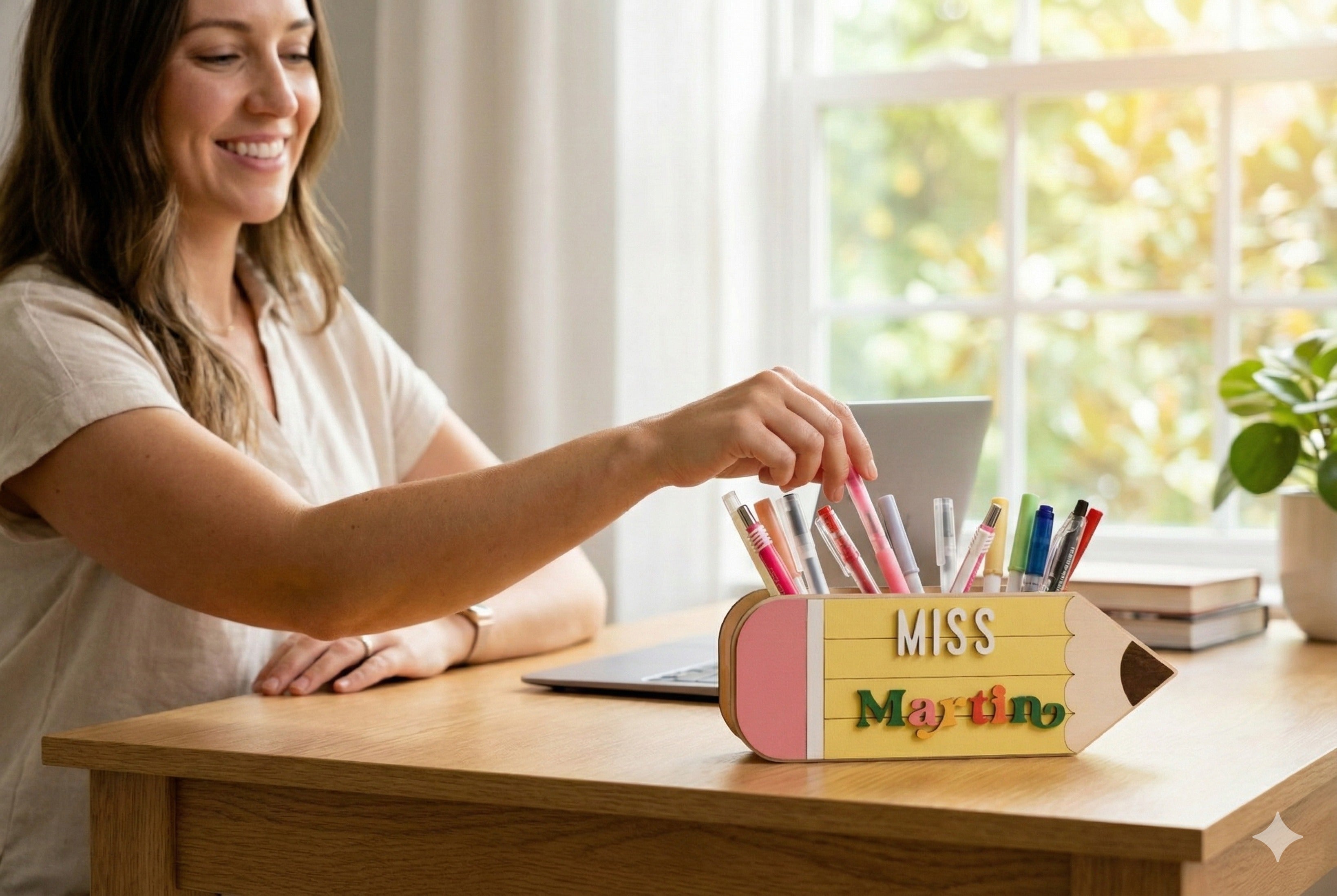 Customized Wooden Teacher's Pencil Desk Holder R02