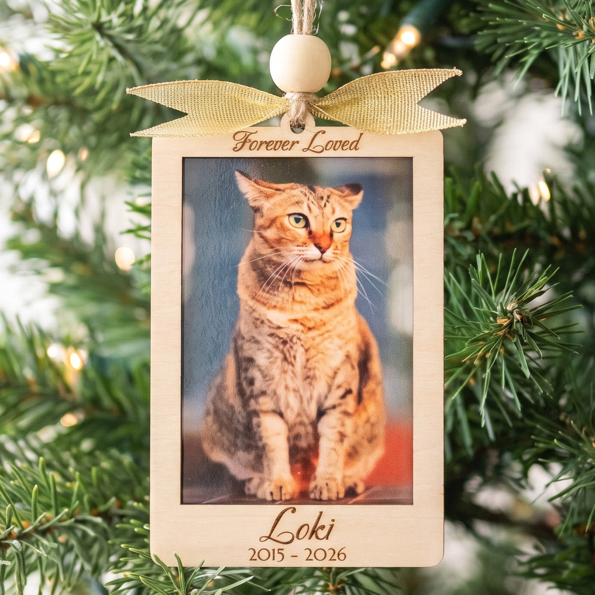 Pet Photo Ornament Wood, Custom Pet Photo Ornament for Tree B74