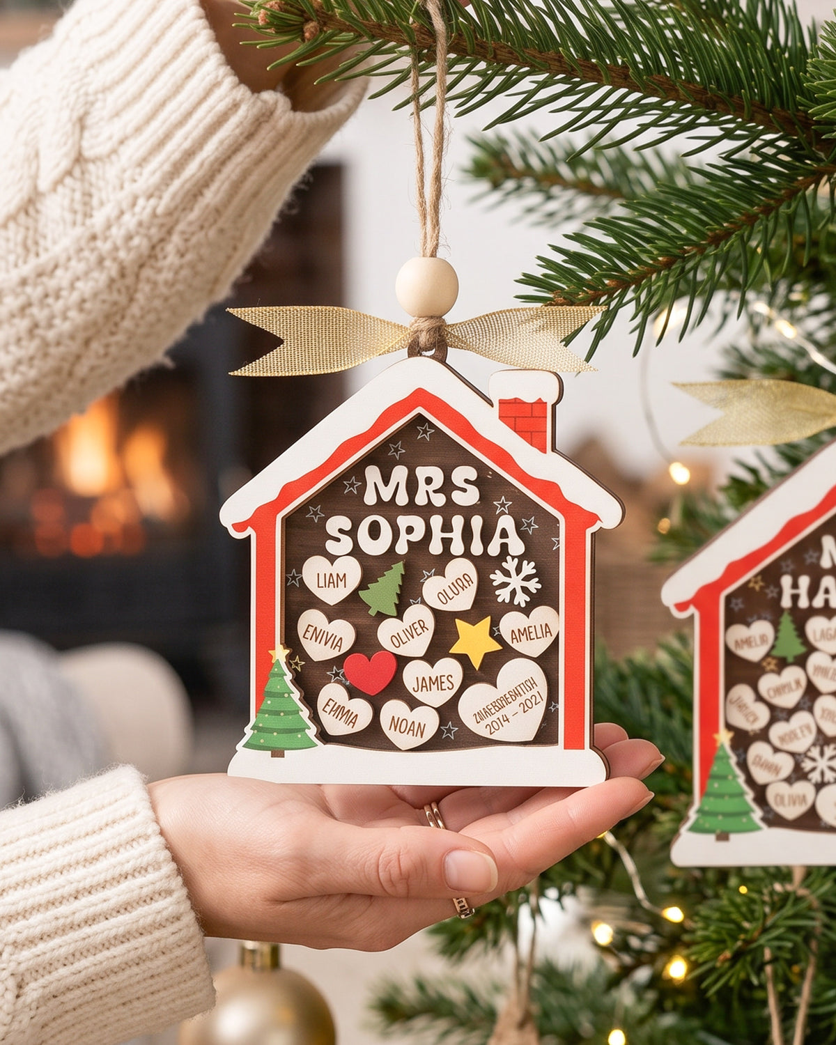 Personalized Wood Teacher Shaker, Tree Ornament for Appreciation B41