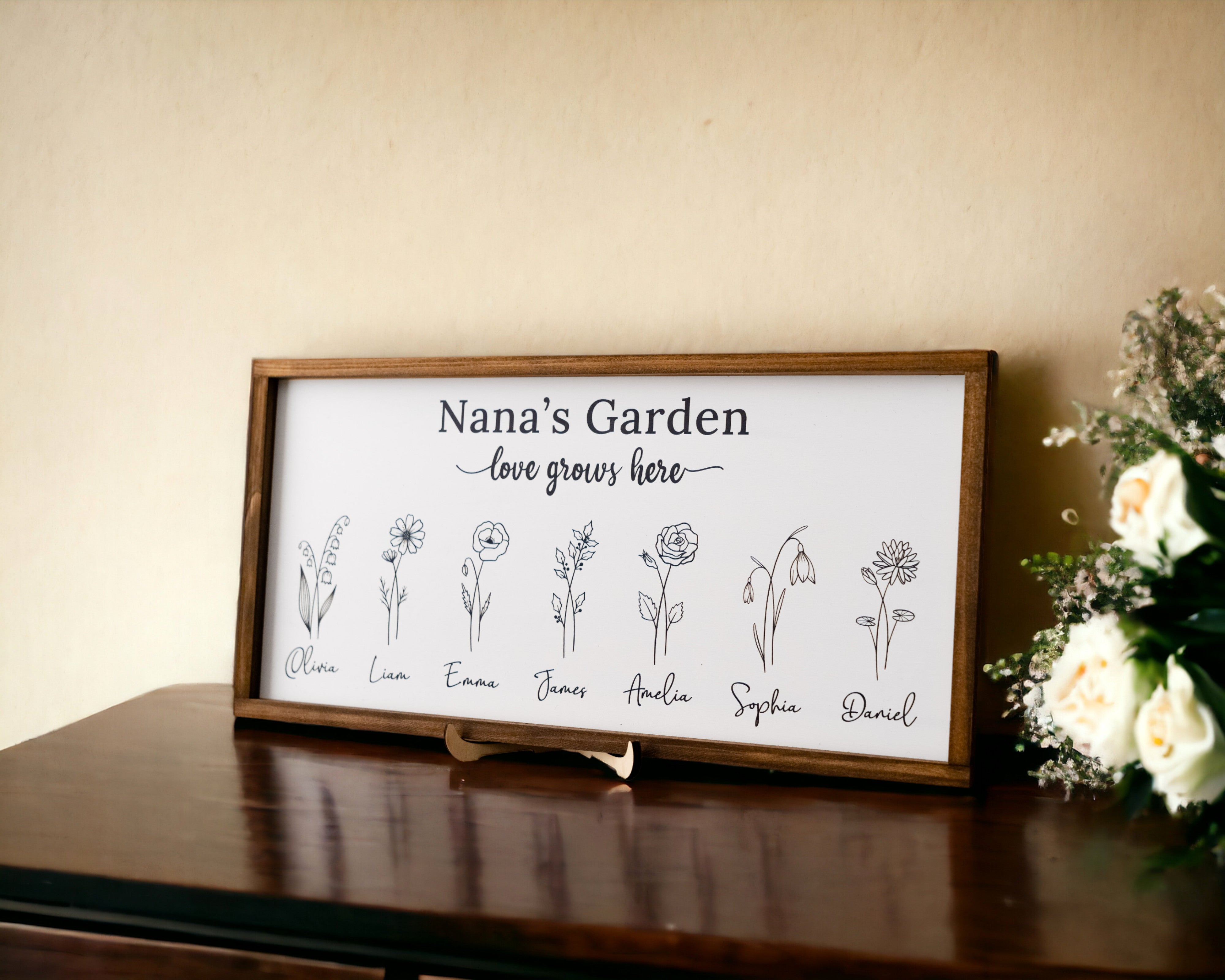 Personalized Wooden Family Flower Garden Sign for Mother Day Gift J16