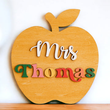 Personalized Wooden Teacher’s Apple Sign for Cute Teacher Gifts and Personalized Teacher Ornament J94