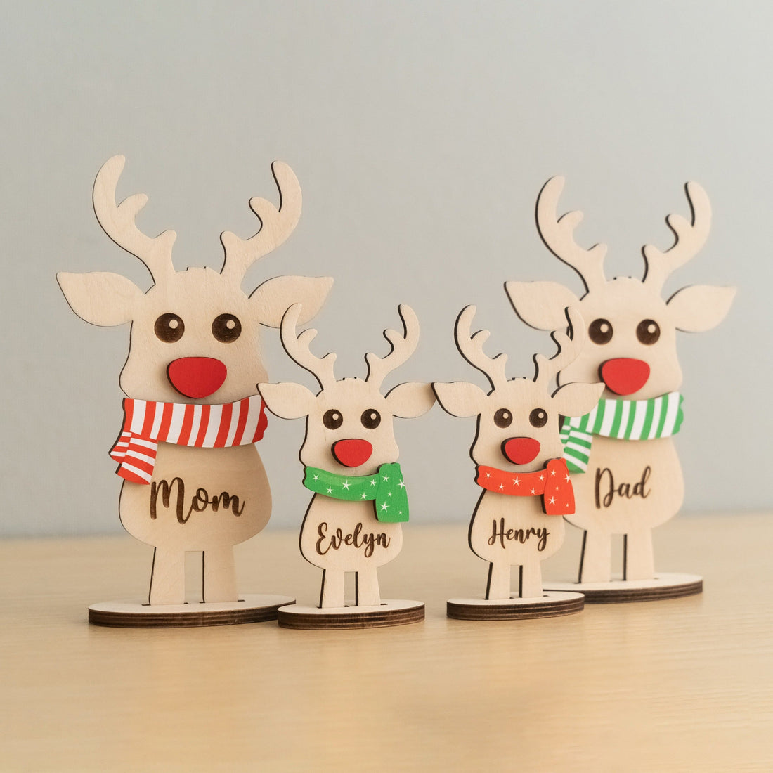 Christmas Reindeer Table Ornament Wood for Festive Table Decor D18