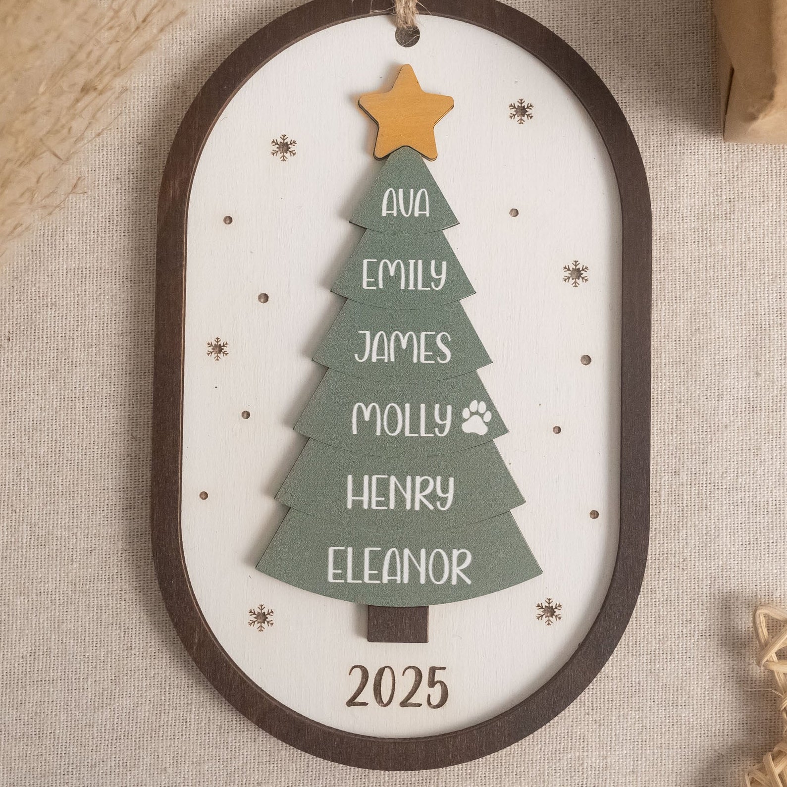 Personalized Wooden Christmas Tree Ornament Wood Family Christmas Ornament and Custom Name Ornament D26