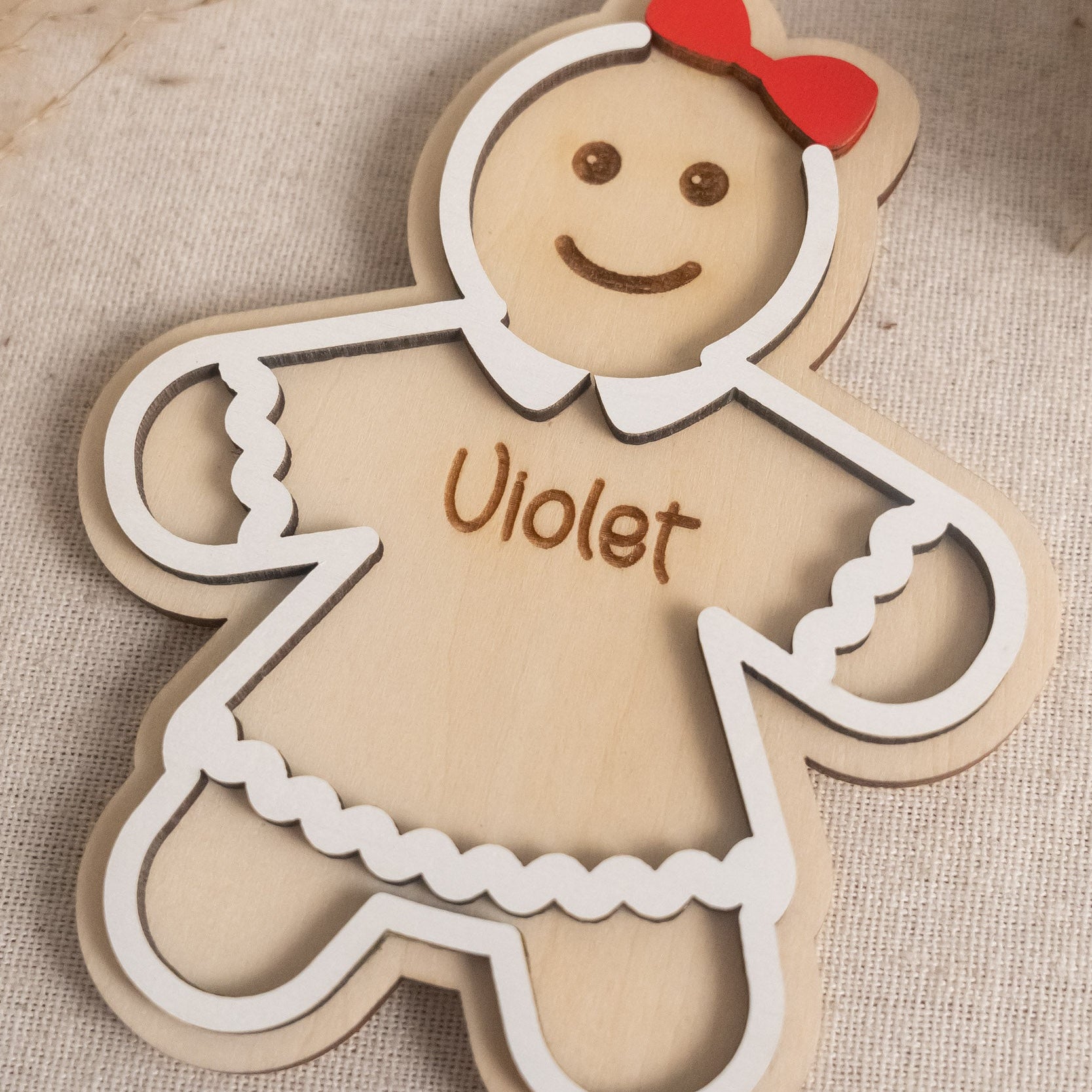 Personalized Gingerbread Christmas Ornament Wood Gingerbread Man Christmas Ornament for Children and Engraved Wooden Christmas Ornament D29