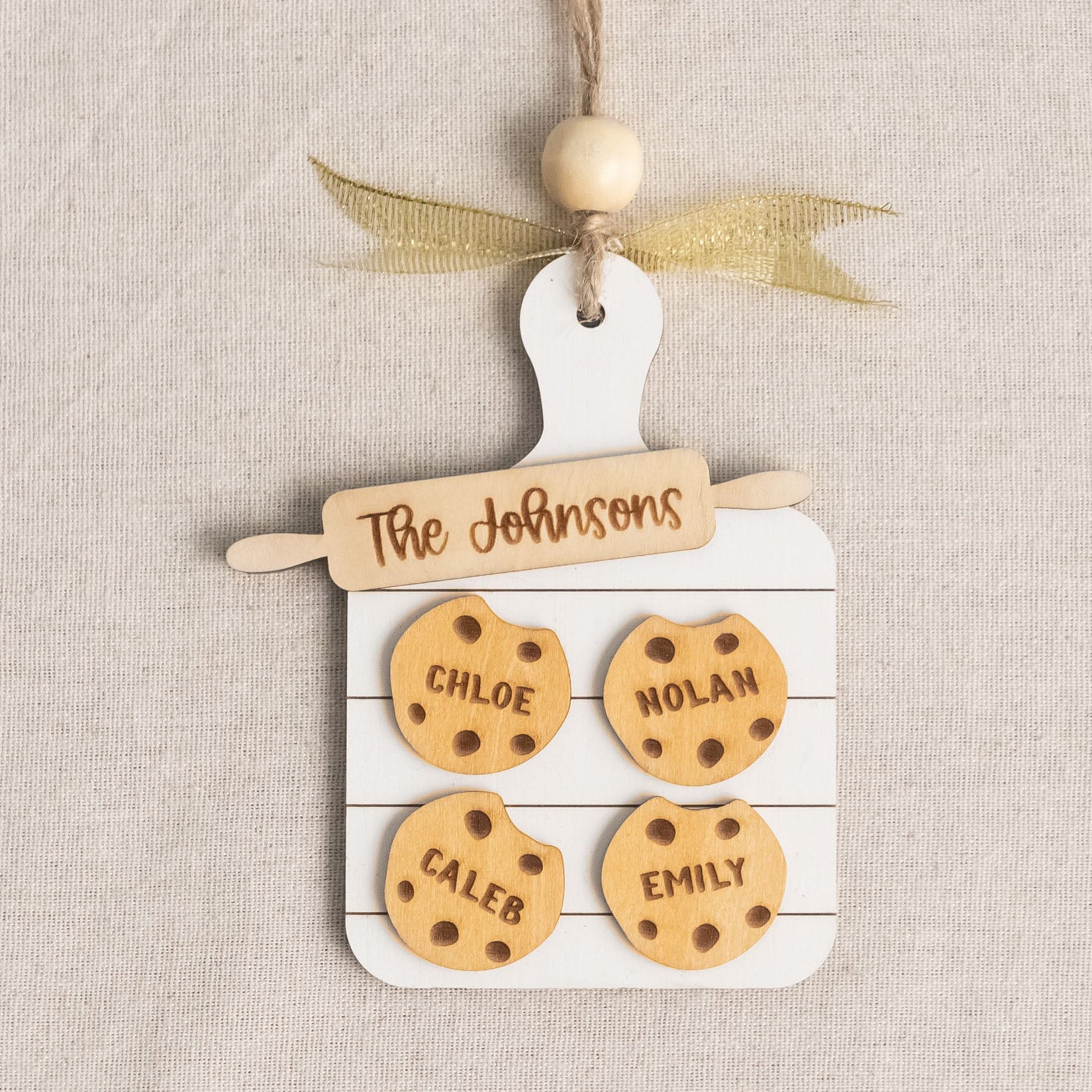 Personalized Family Cookie Cutting Board Ornament Wood Family Christmas Ornament and Custom Name Ornament O17