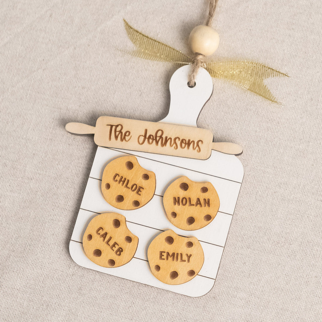 Personalized Family Cookie Cutting Board Ornament Wood Family Christmas Ornament and Custom Name Ornament O17