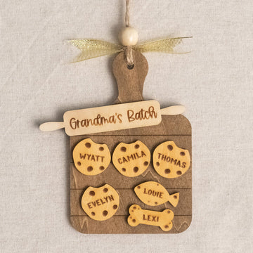 Personalized Family Cookie Cutting Board Ornament Wood Personalized Christmas Ornament for Family and Custom Family Ornament O17