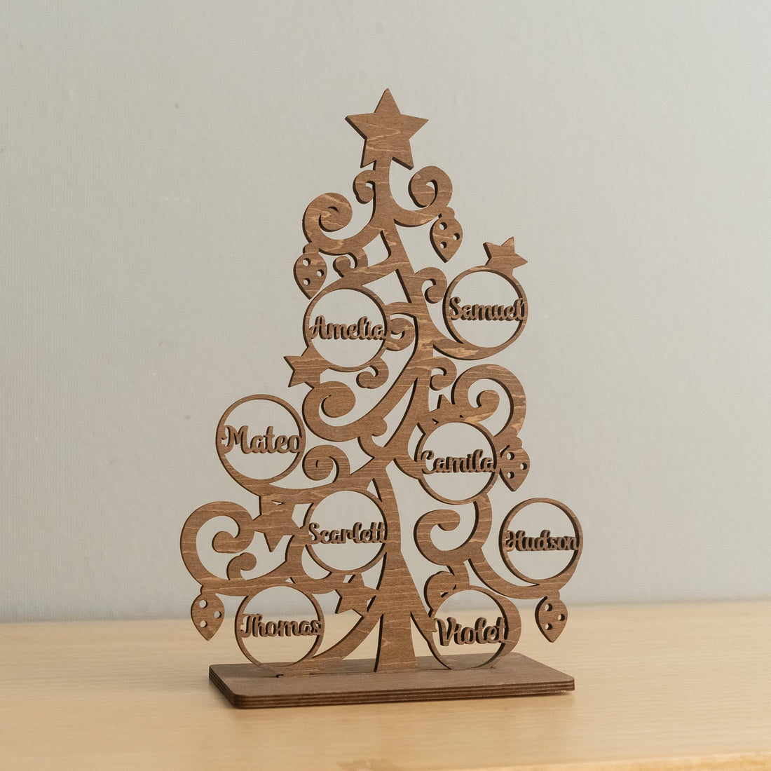 Personalized Wooden Christmas Tree Decor for Family Christmas Gift D43
