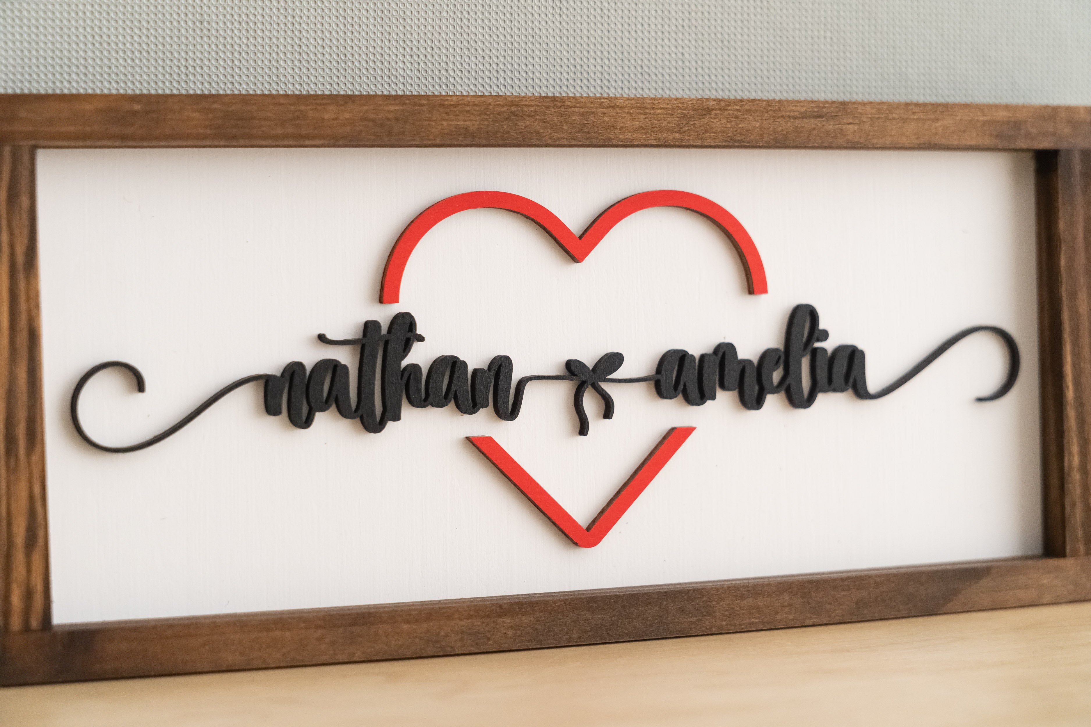 Personalized Couples Name Sign with Heart Wood Romantic Couple Decor and Wooden Heart Couple Sign for Wedding Gift Y32