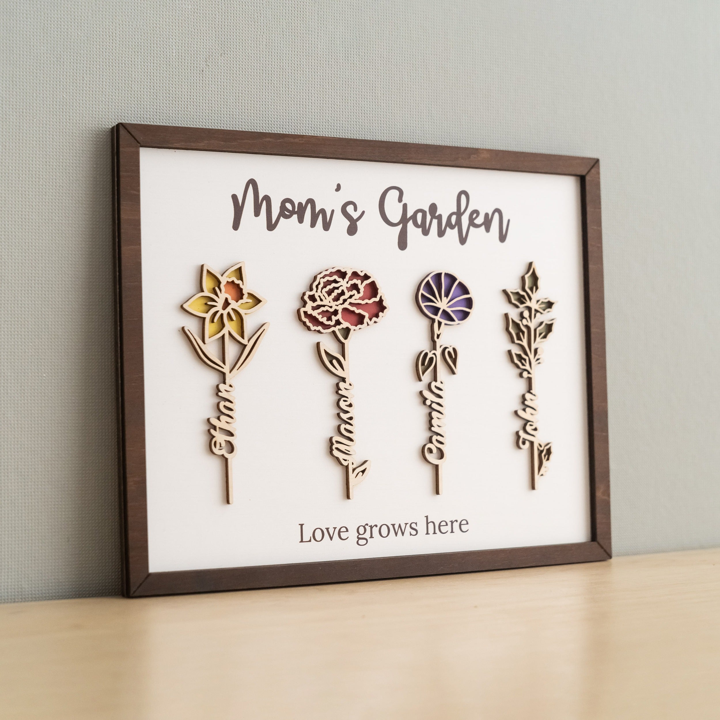 Personalized Wooden Family Flower Garden Sign for Mom Decor J32