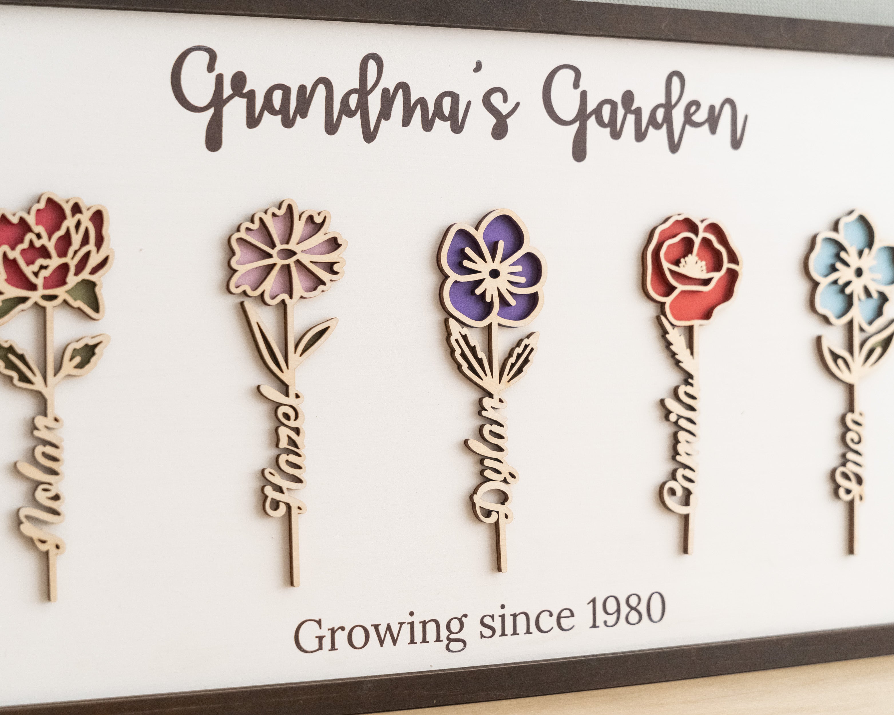 Wooden Family Flower Garden Sign Custom for Grandma Gift J32