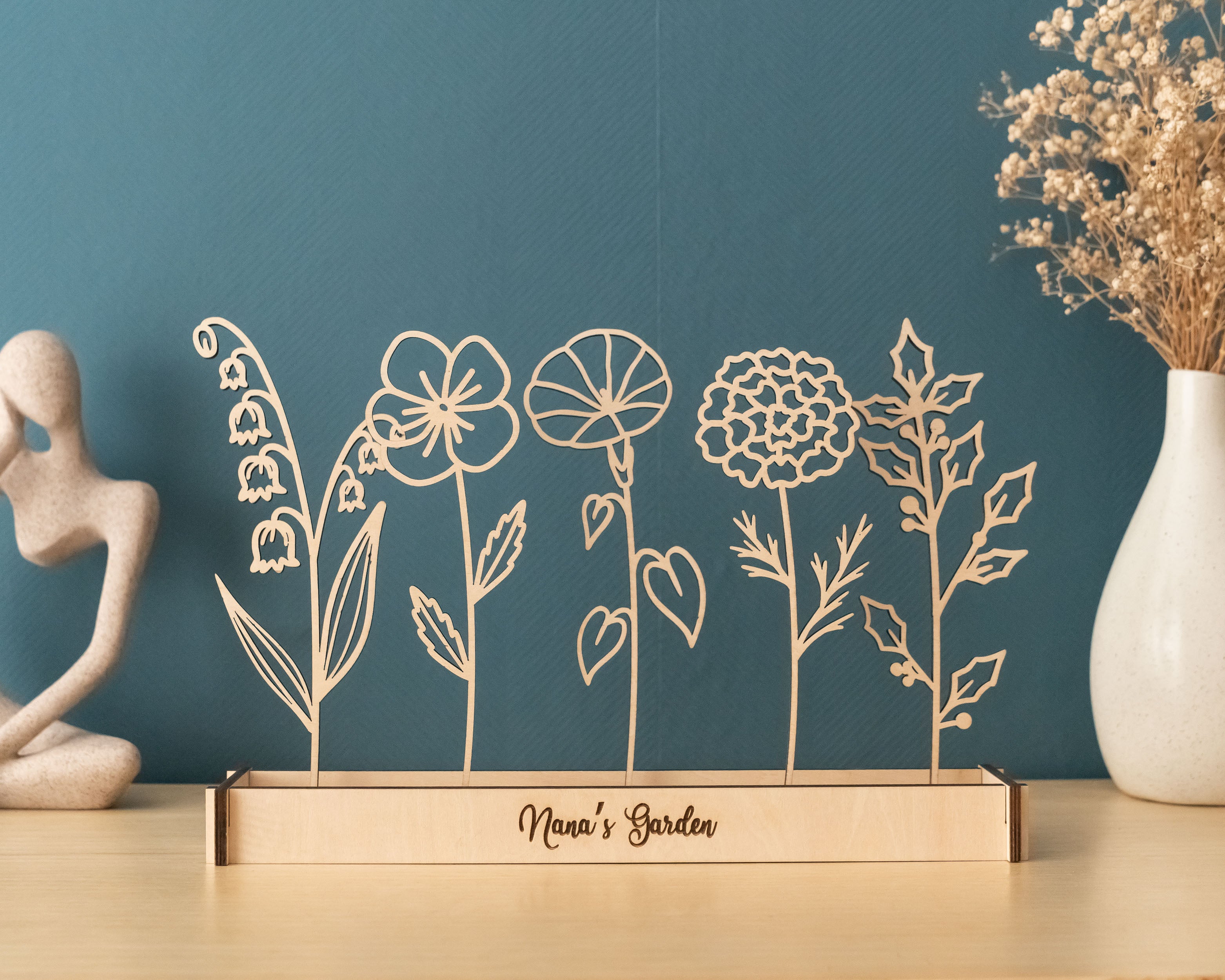 Personalized Wooden Mom’s Garden Personalized Gift for Mom J24