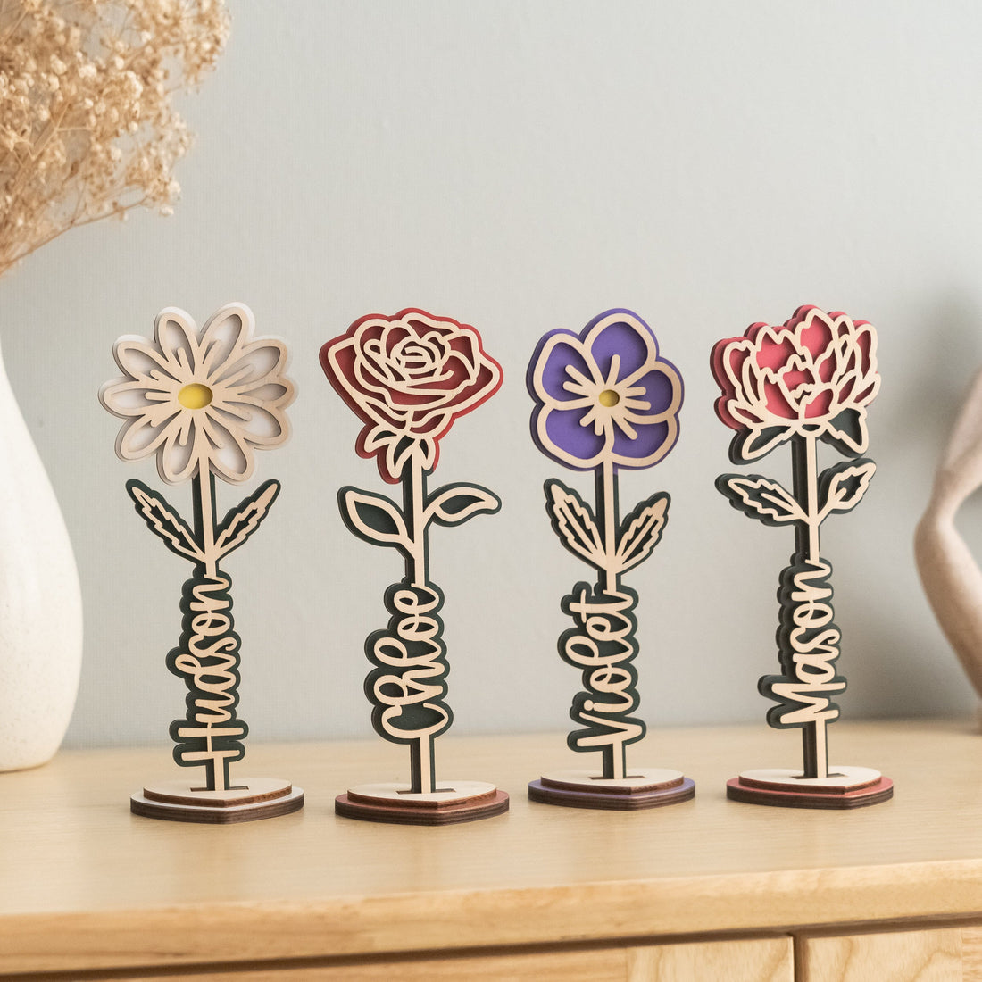 Personalized Wooden Flower Stand for Mom and Table Decor J48