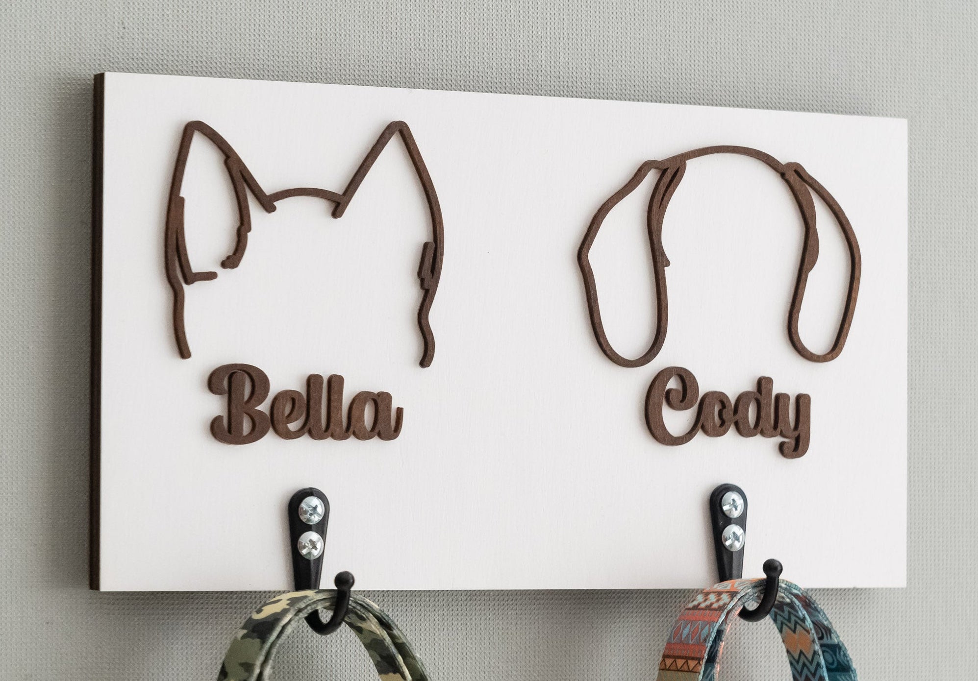 Personalized Dog Leash Holder Wood Gift for Dog Owners and Wooden Dog Leash Holder Vertical R46