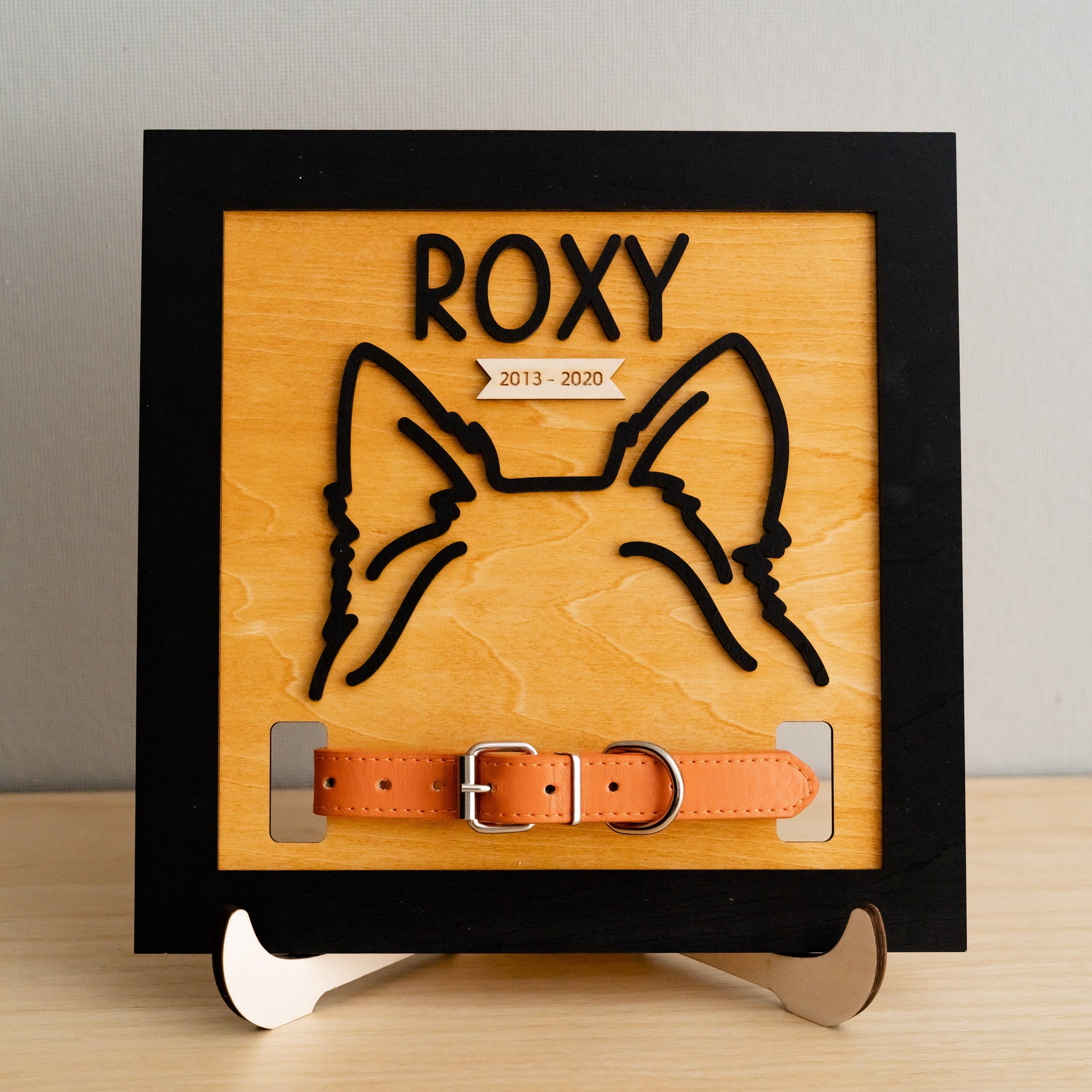 Dog Ear Drawing Framed Wood for Pet Memorial Gift and Keepsake J51