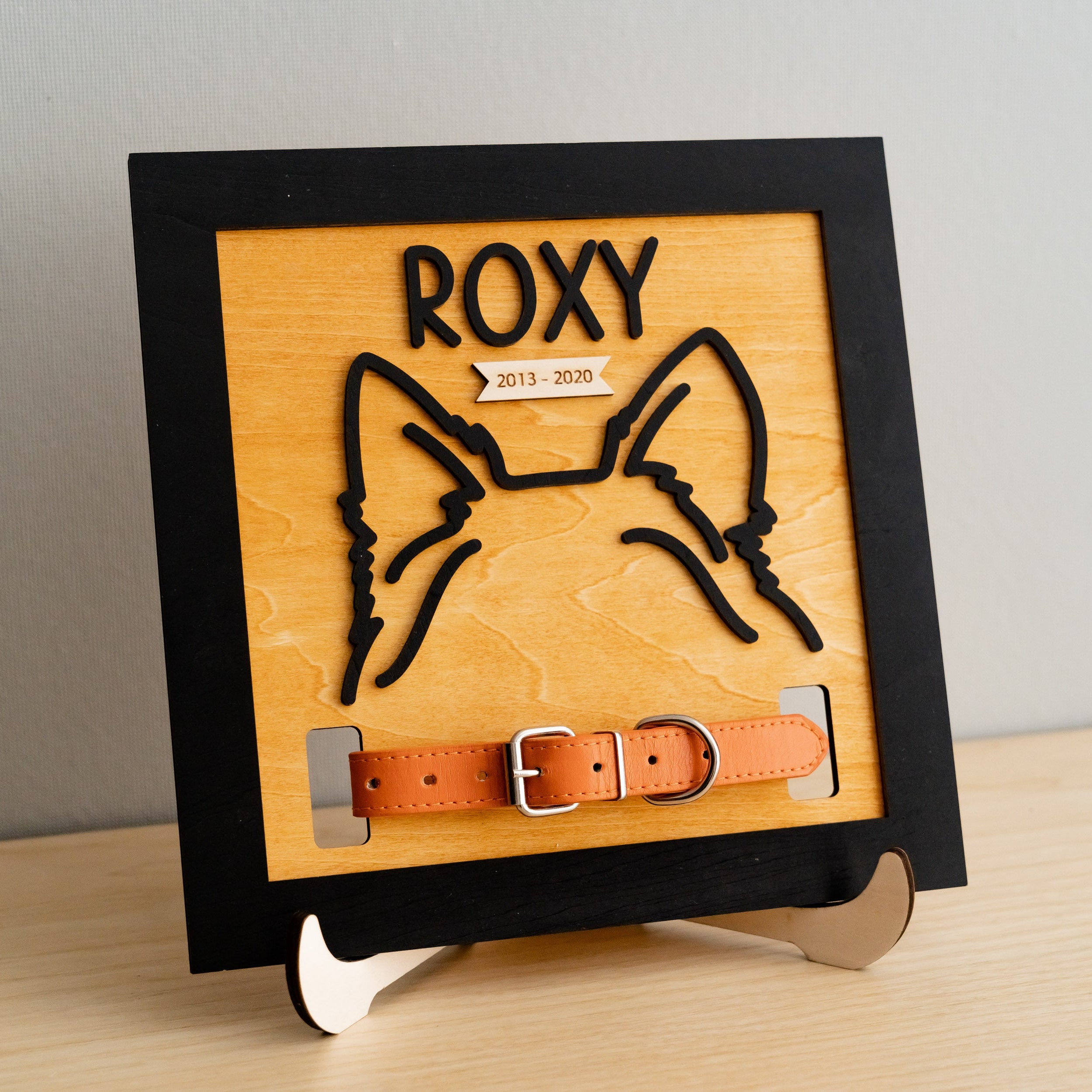 Dog Ear Drawing Framed Wood for Pet Memorial Gift and Keepsake J51