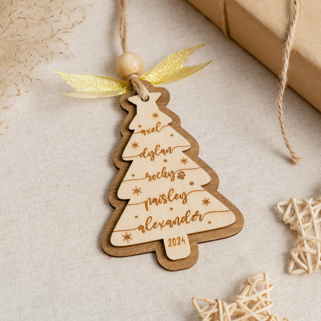 Wooden Family Christmas Tree Ornament Custom for Personalized Christmas Ornament and Engraved Family Ornament R62