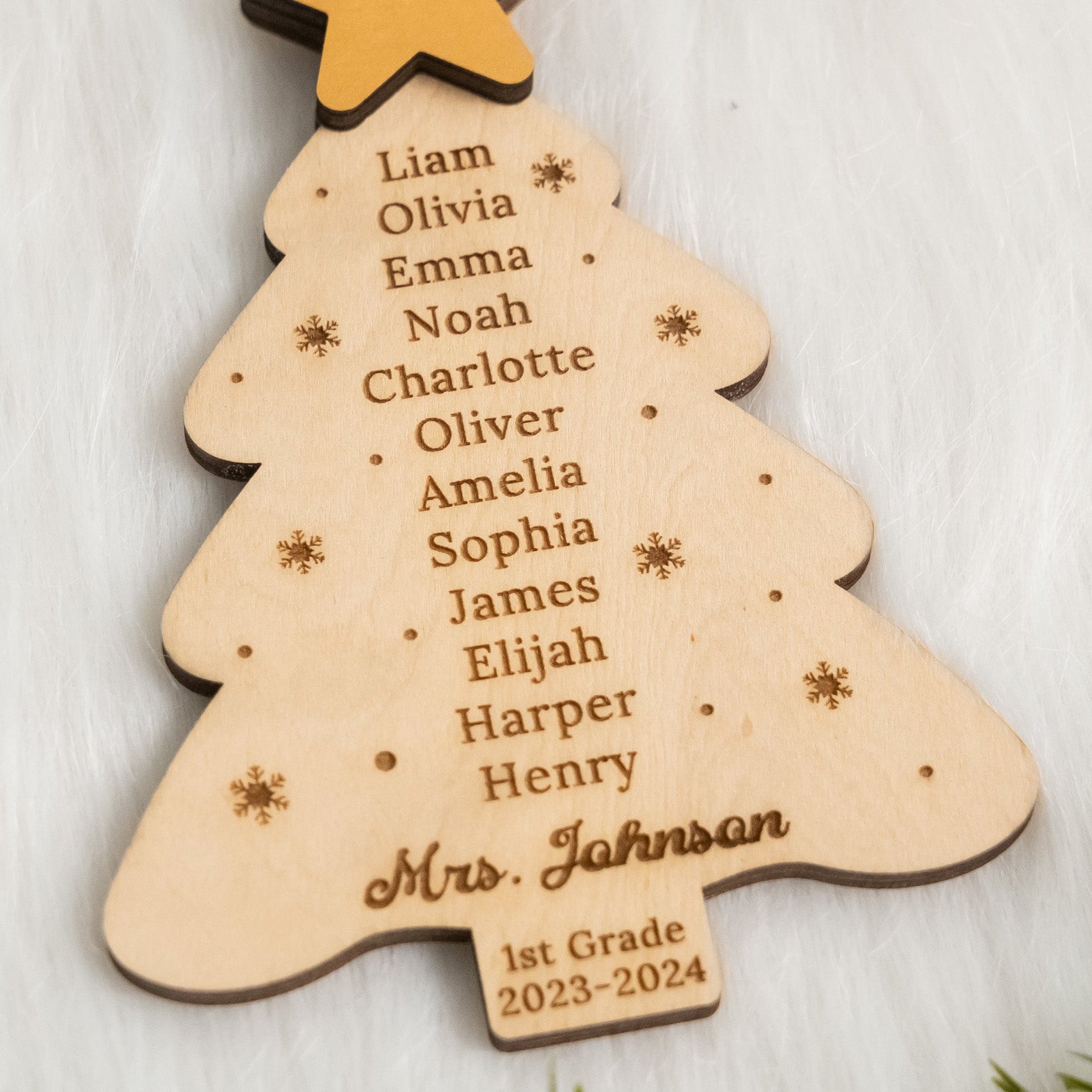 Personalized Teacher Christmas Tree Ornament Wood for Class Gift for Teacher and Wooden Teacher Ornament R76