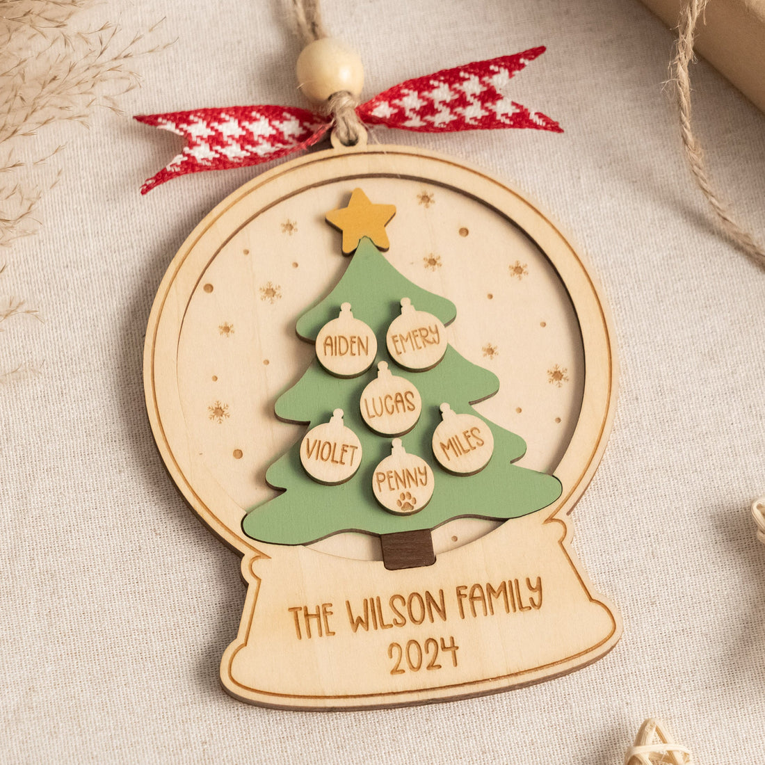 Wooden Family Christmas Tree Ornament Wood for Family Ornaments R71