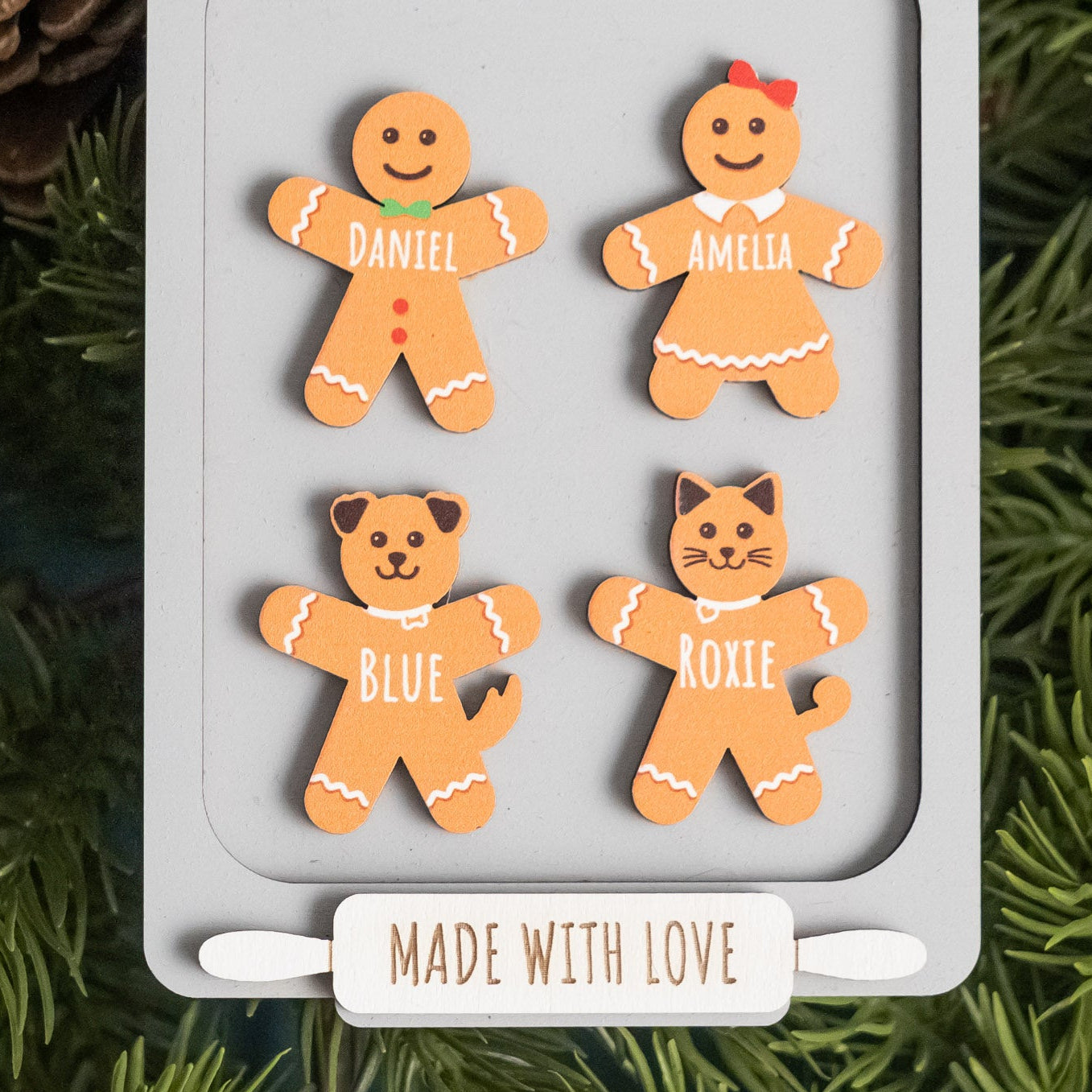 Wooden Gingerbread Family Christmas Ornament for Tree R77