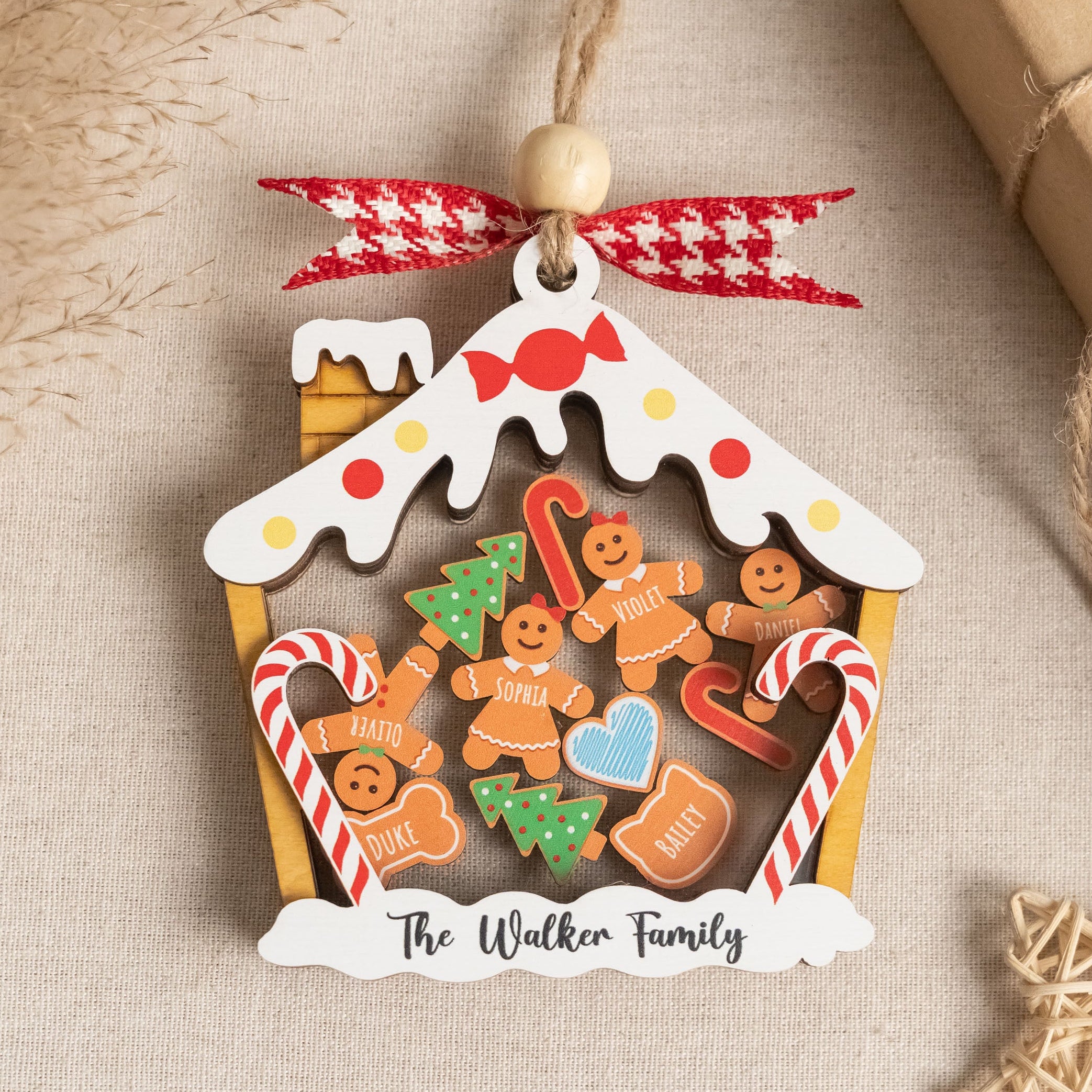 Gingerbread Family Christmas Shaker Ornament Wood and Acrylic for Family Christmas Ornament and Shaker Christmas Ornament O51