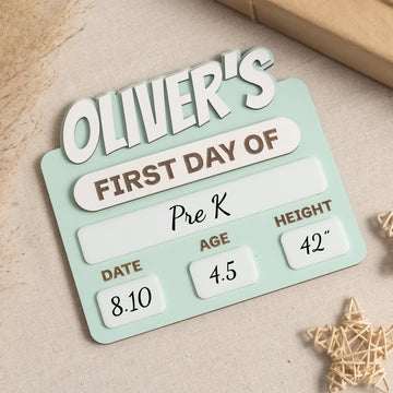 Personalized First Day of School Sign Wood for Kids Photo Prop Y88