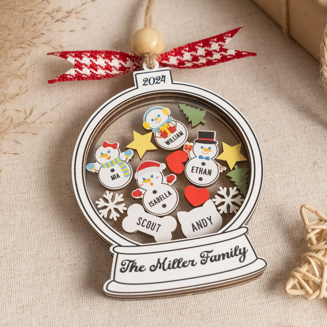 Personalized Shaker Family Christmas Ornament Wood for Tree Decor and Family Gifts R75