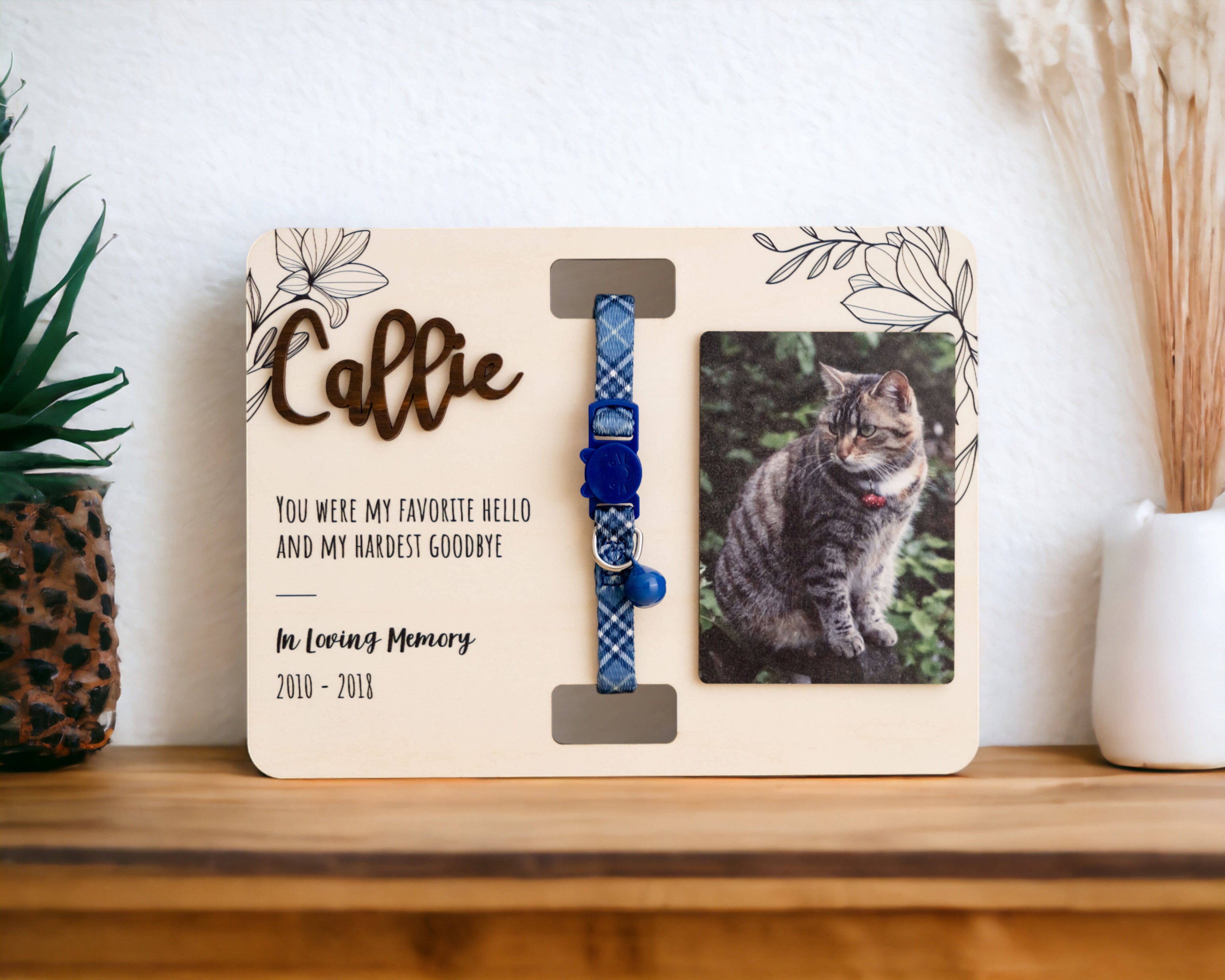 Personalized Pet Memorial Sign Wood for Pet Loss Gift and Photo Frame R12