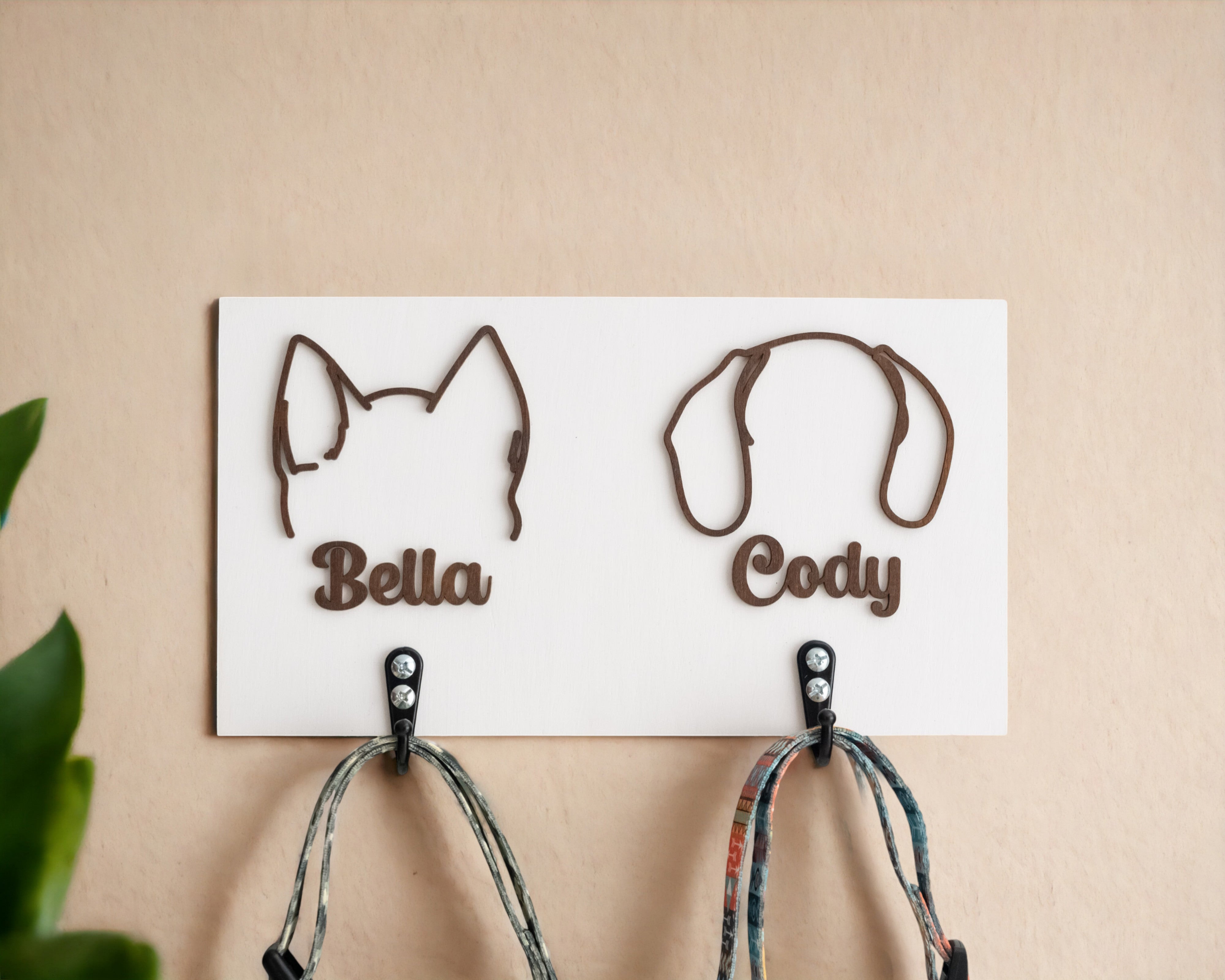 Personalized Dog Leash Holder Wood Gift for Dog Owners and Wooden Dog Leash Holder Vertical R46