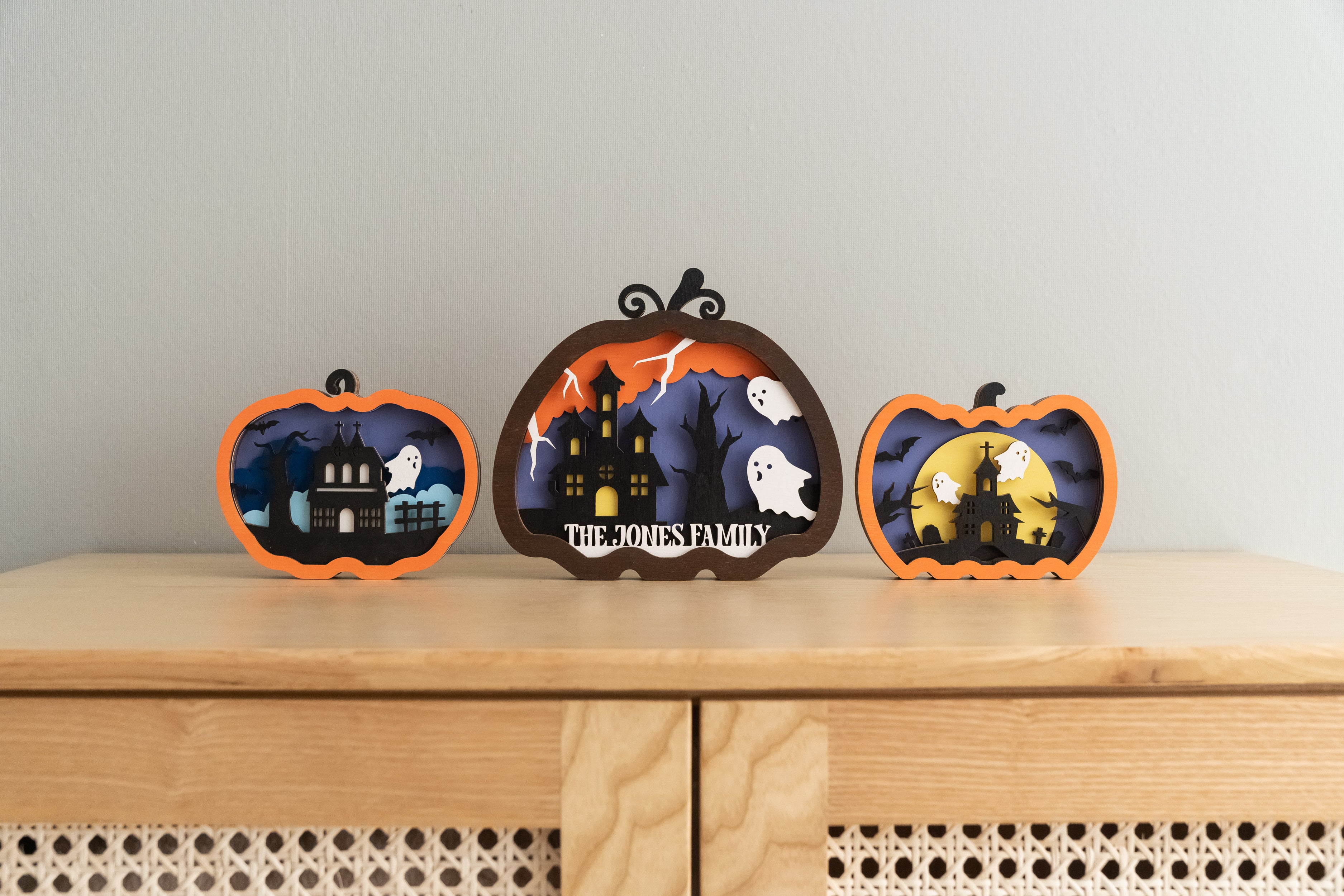 Personalized Wooden Halloween Pumpkin for Table Decor Gift N98