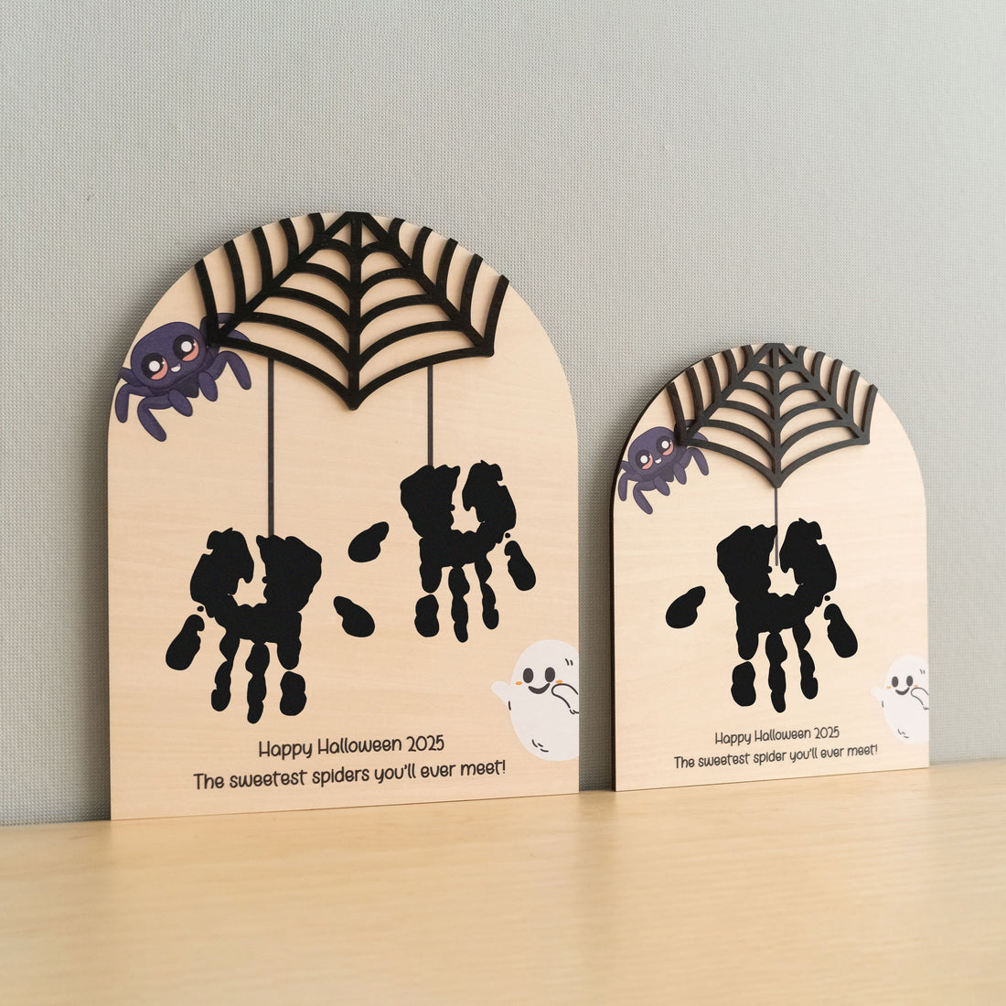 Wooden Halloween Baby Handprint Sign for Baby Keepsake D07