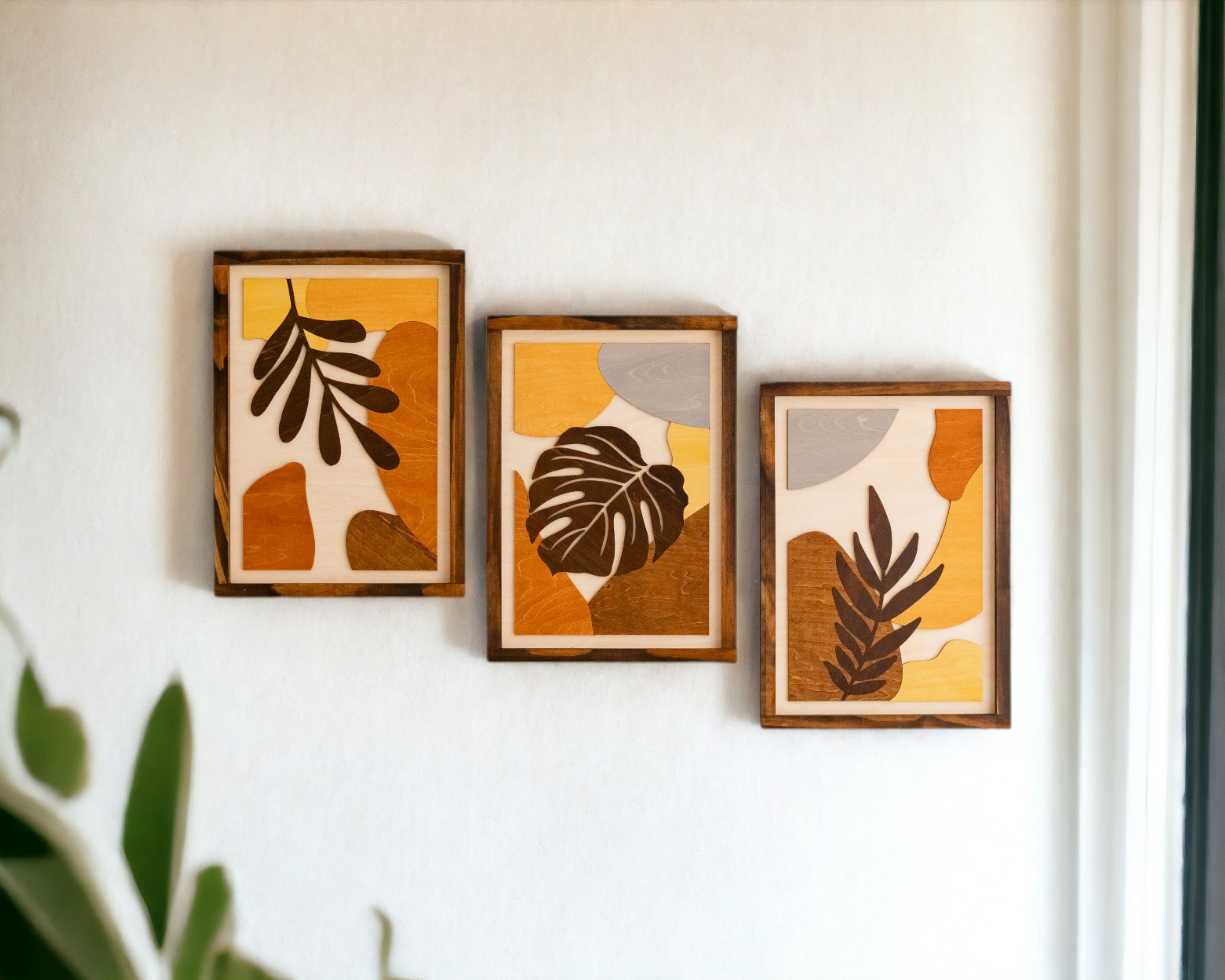 Bohemian Tropical Leaf Wooden Wall Art for Minimalist Homes R24