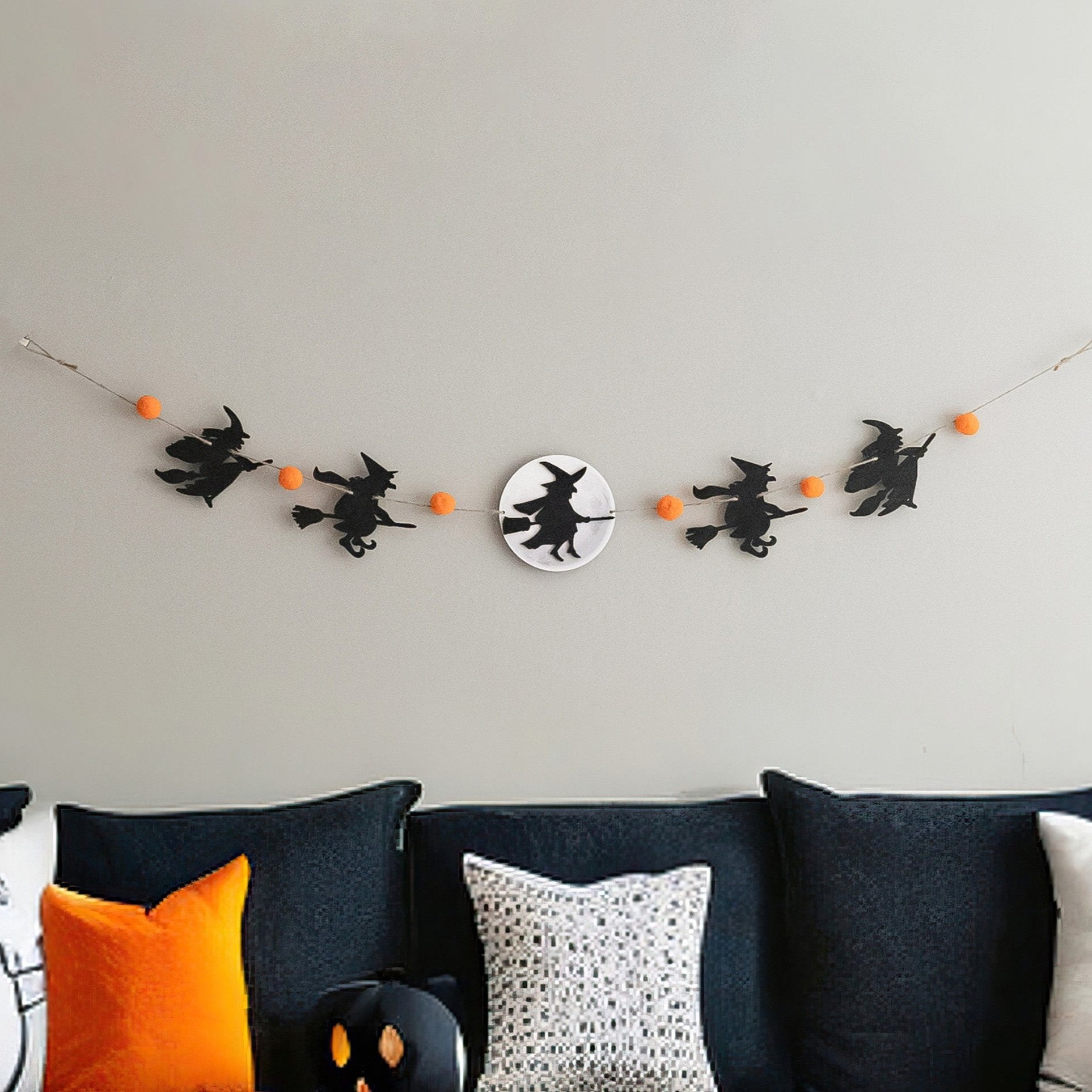 Spooky Wooden Witches Garland for Halloween Wall Decoration