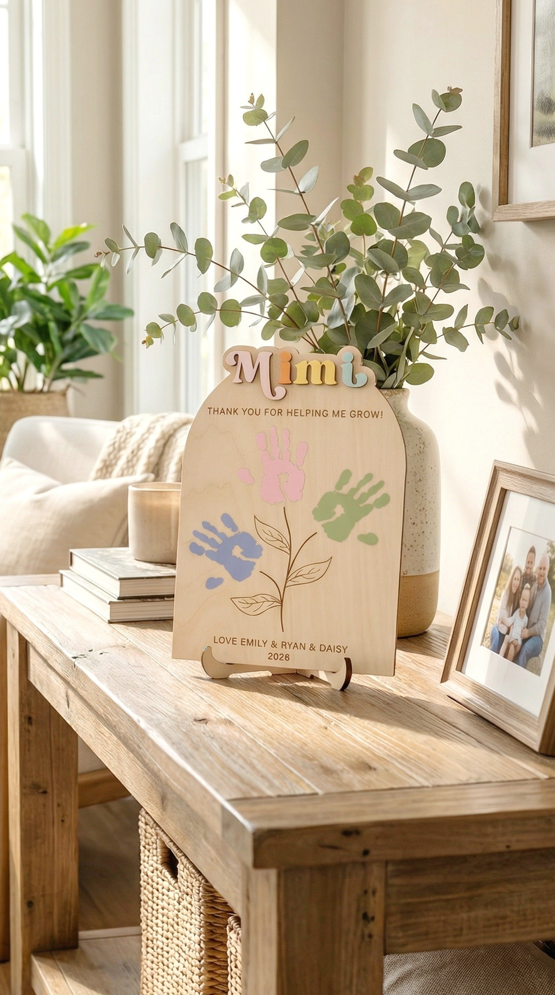 Wooden Mother's Day Handprint Gift Sign for New Mom Gift D56