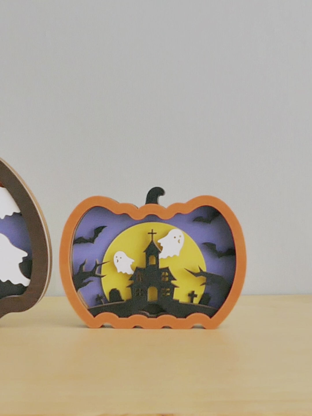 Personalized Wooden Halloween Pumpkin for Table Decor Gift N98