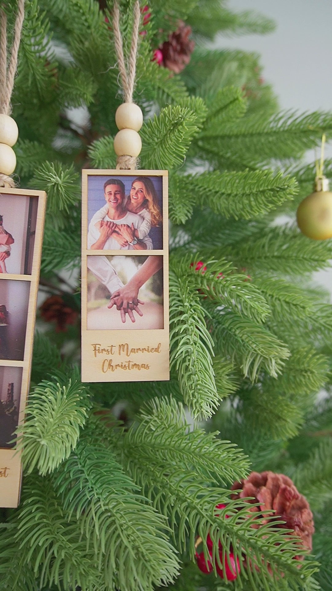 Wooden Personalized Photo Family Ornament for Photo Christmas Ornament and Wooden Picture Ornament R47