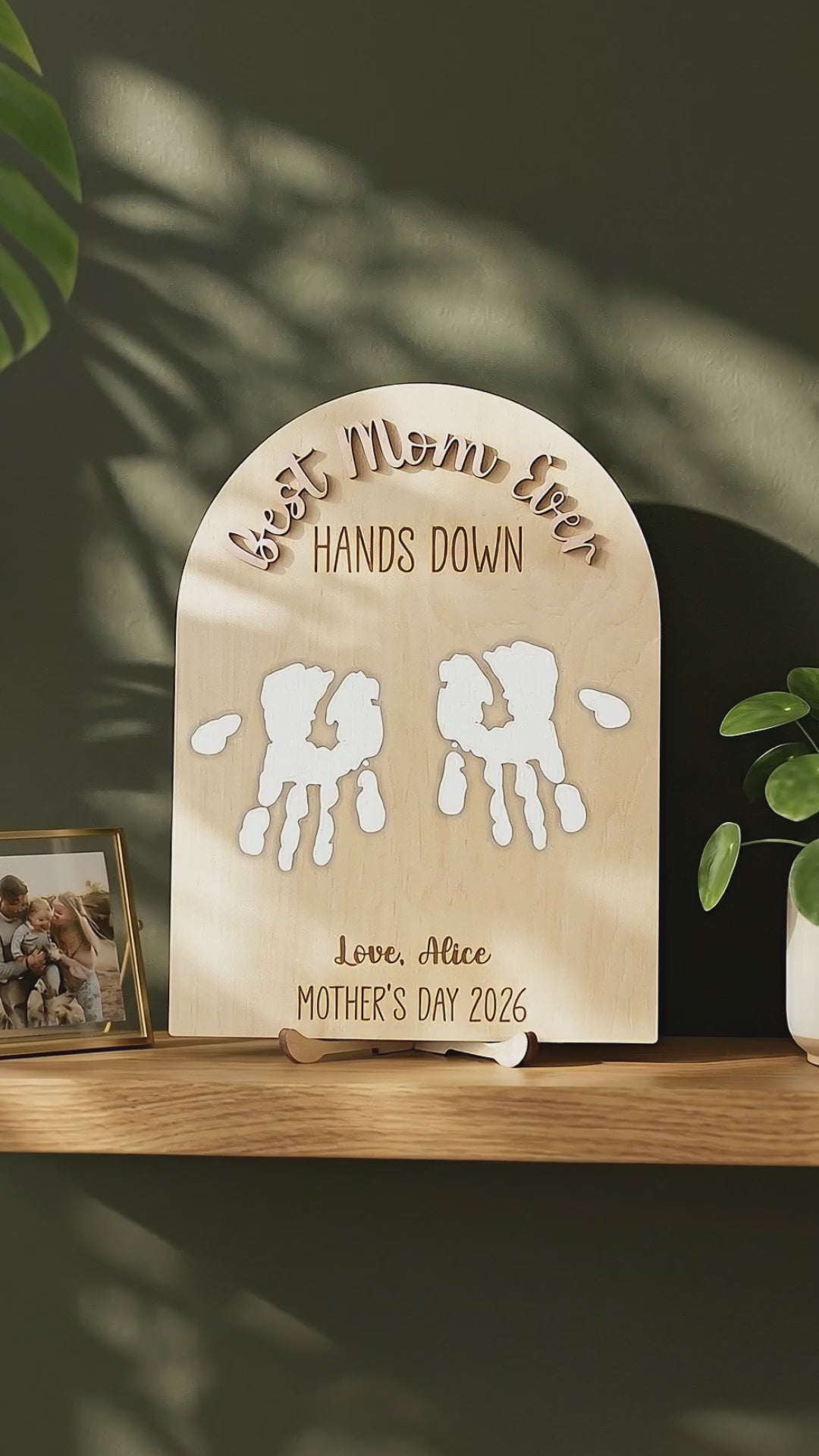 Mom Handprint Keepsake Wood Sign Mothers Day Gift for Grandma D65
