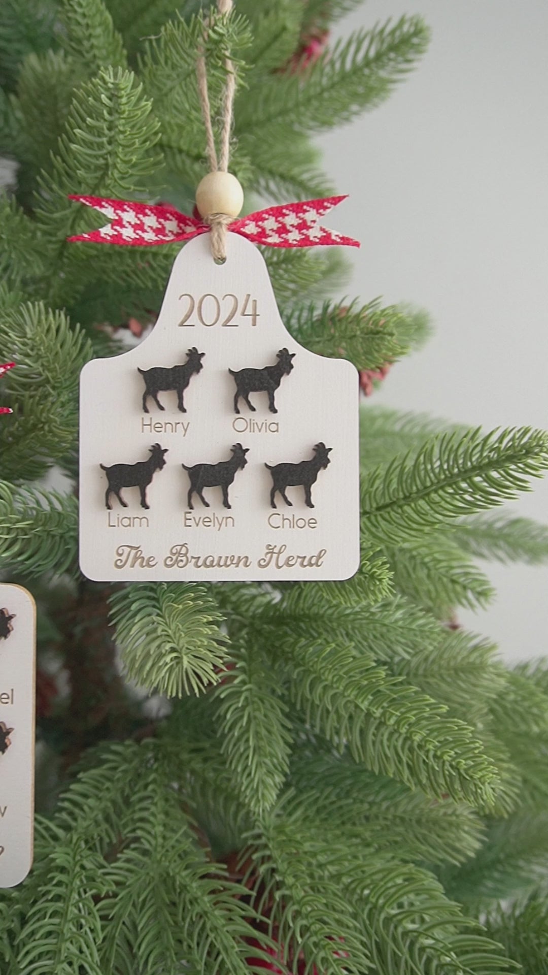 Personalized Family Herd Christmas Ornament Wood Christmas Tree Ornament for Rustic Decor O14
